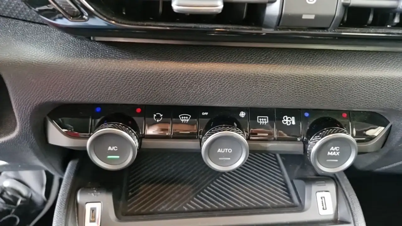 Citroen C4 Berline — photo 14