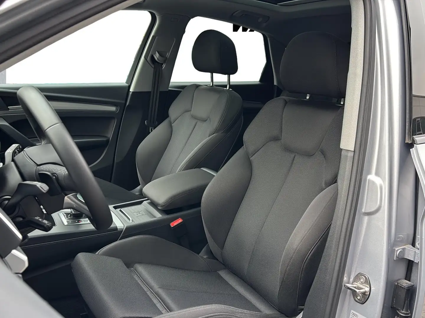 Audi Q5 2.0 TDI QUATTRO S LINE*NAVI*AHK*KAMERA*PANO-DACH* Silber - 2