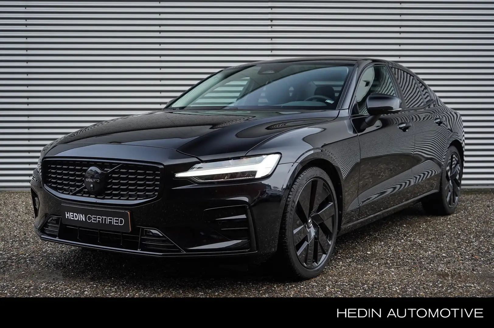 Volvo S60 B4 Plus Dark | Black Edition | 360° Camera| Harman Fekete - 1