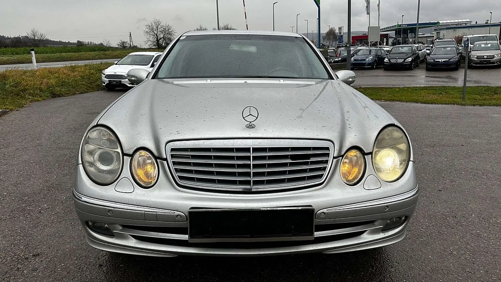 Mercedes-Benz E 320 Classic CDI Aut. Silber - 1