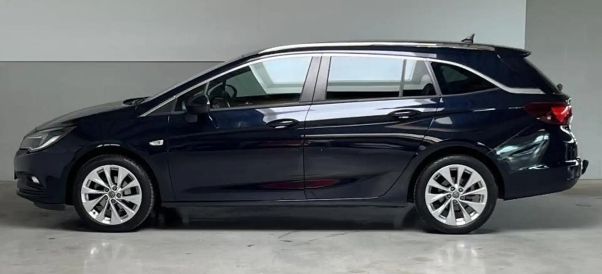 Opel Astra Astra 1.4 Turbo Sports Tourer Business Elegance Noir - 2