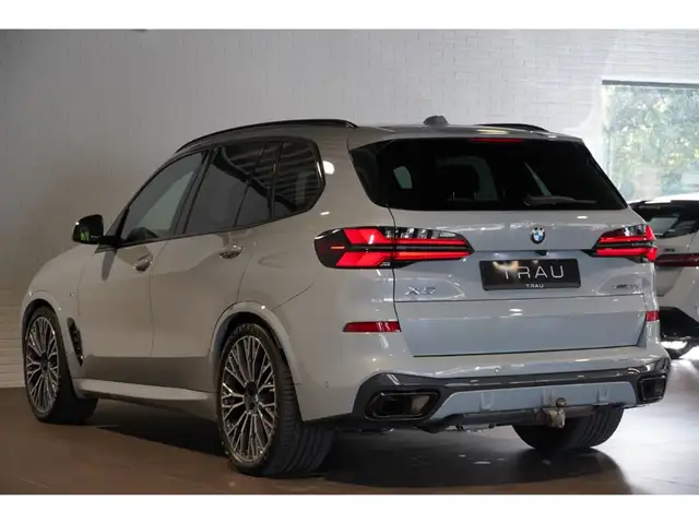 BMW X5 X5 view 4