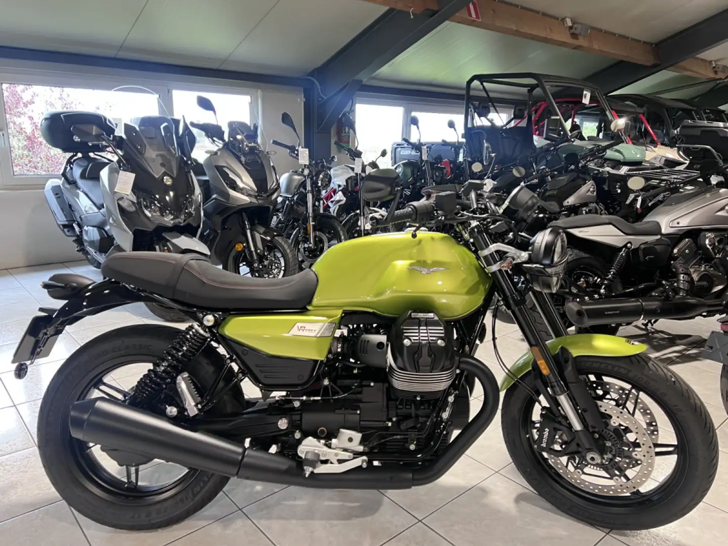 Moto Guzzi V 7 SPORT Зелений - 1