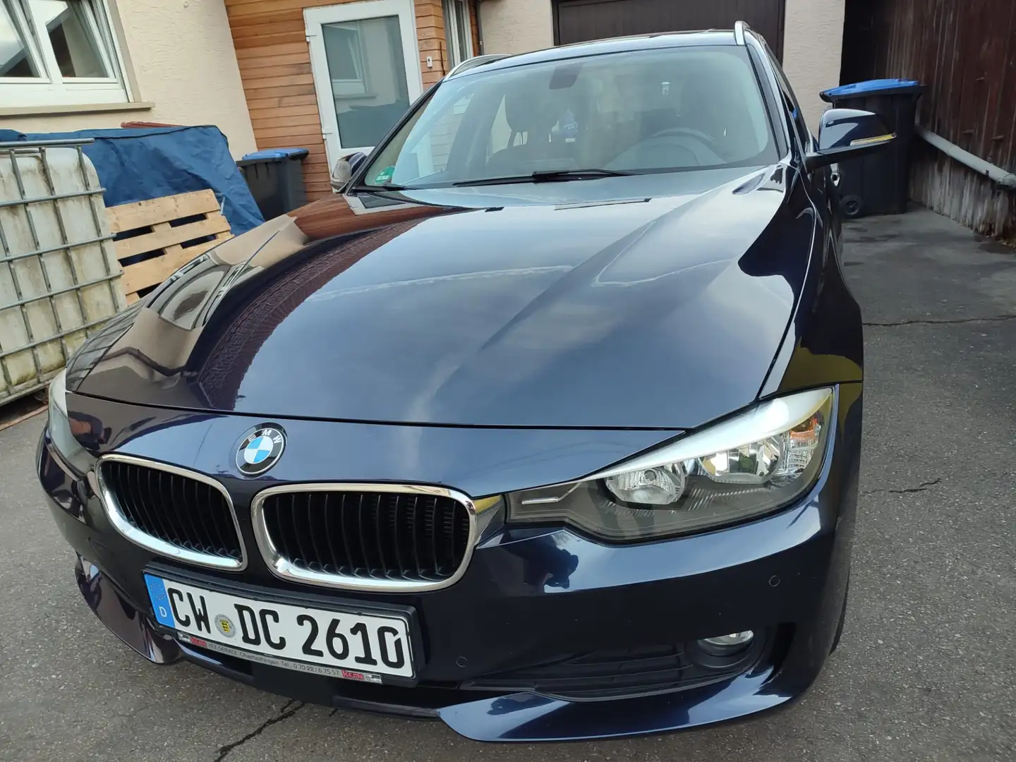 BMW 320 320d Touring Business auto - 1