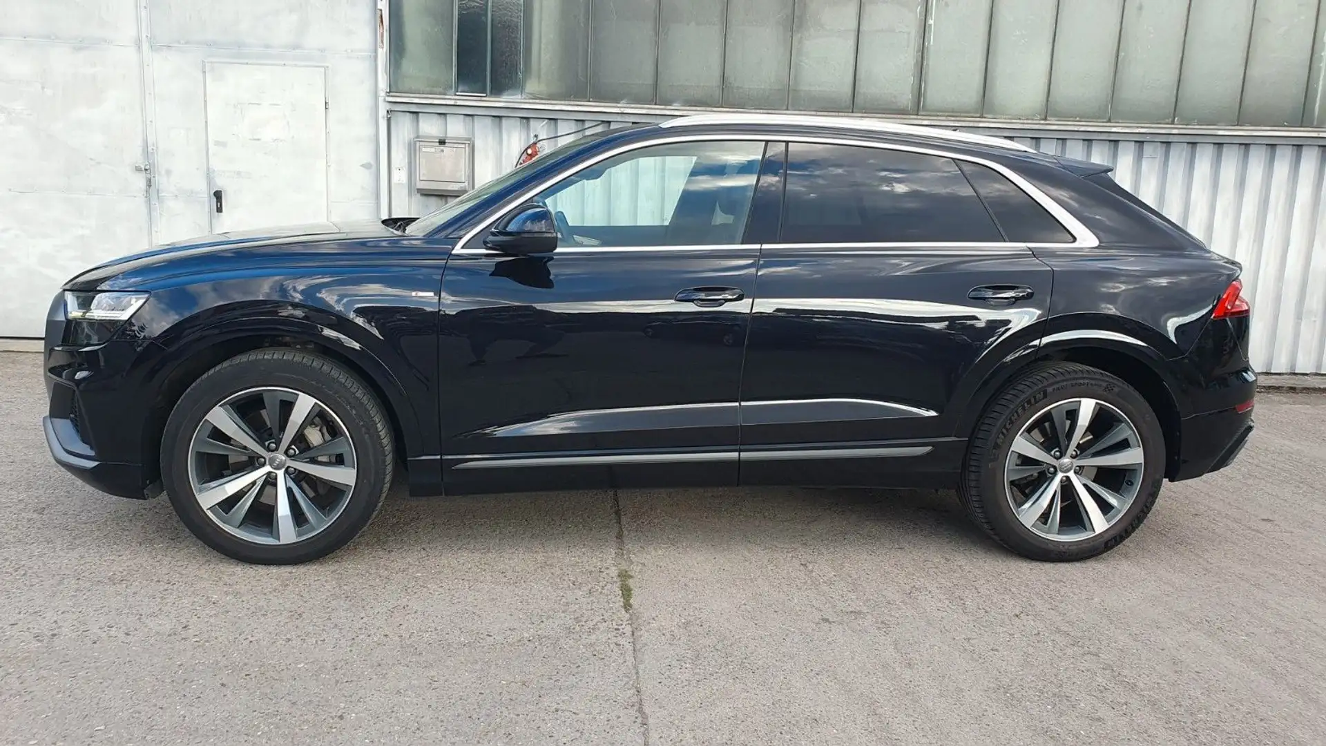 Audi Q8 50 TDI quattro,Sline,Soft,Panorama,Alcantara, Negro - 1