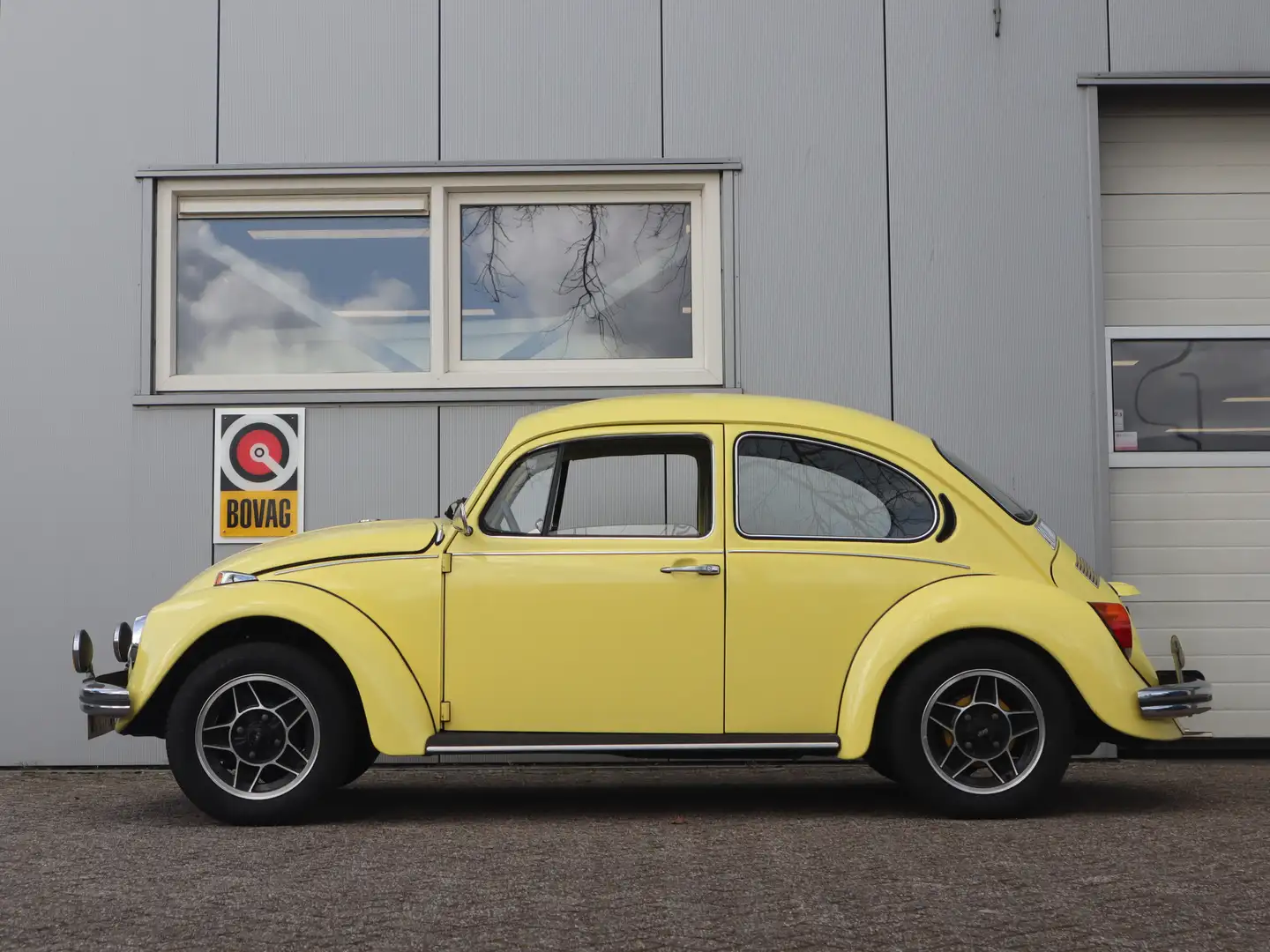 Volkswagen Kever 1300 S 1.6 Amarillo - 2