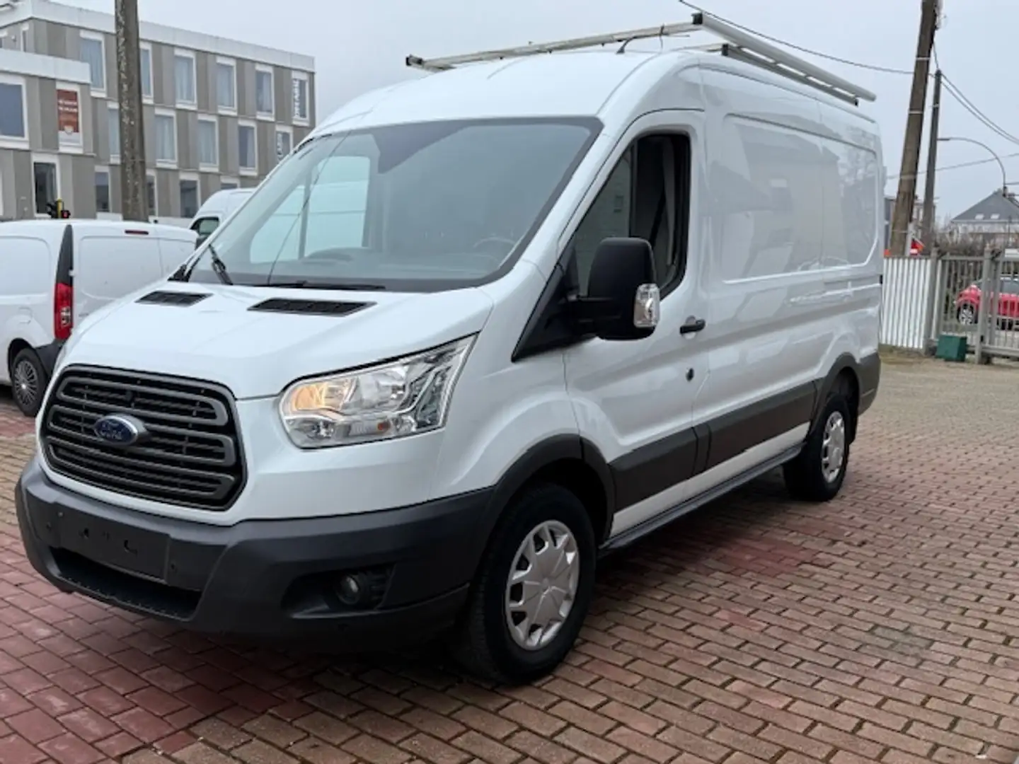 Ford Transit H2L2,airco,régulateur vitesses,nouv courroie - 1