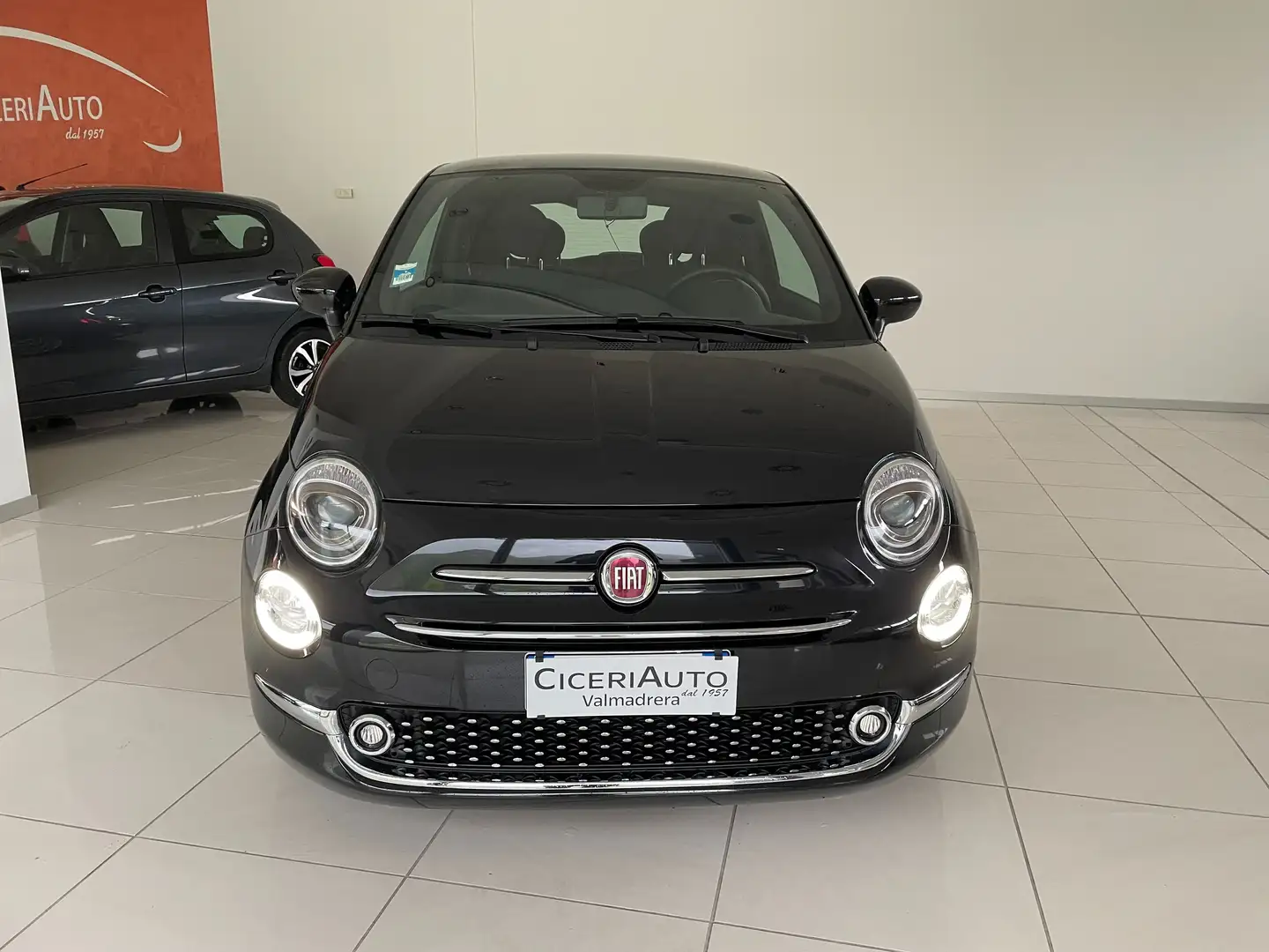 Fiat 500 500 1.0 hybrid Dolcevita 70cv Zwart - 2