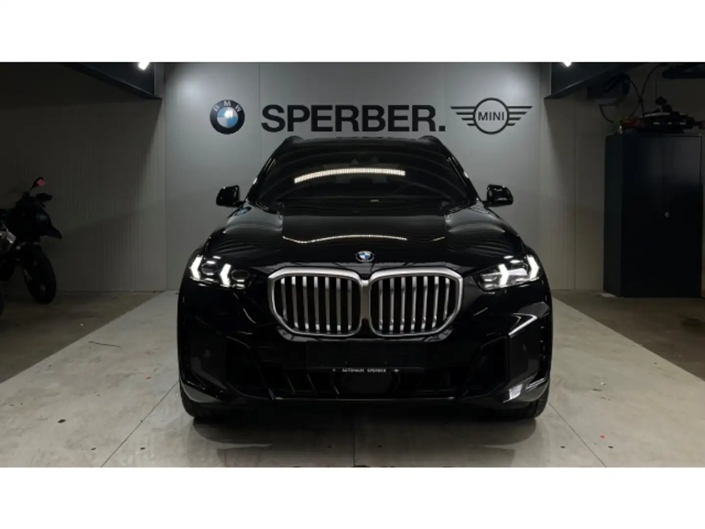 BMW X5 xDr.30d M-Sport,Innovat.-Pkt.,Travel Pkt.,Driv.Ass Schwarz - 2
