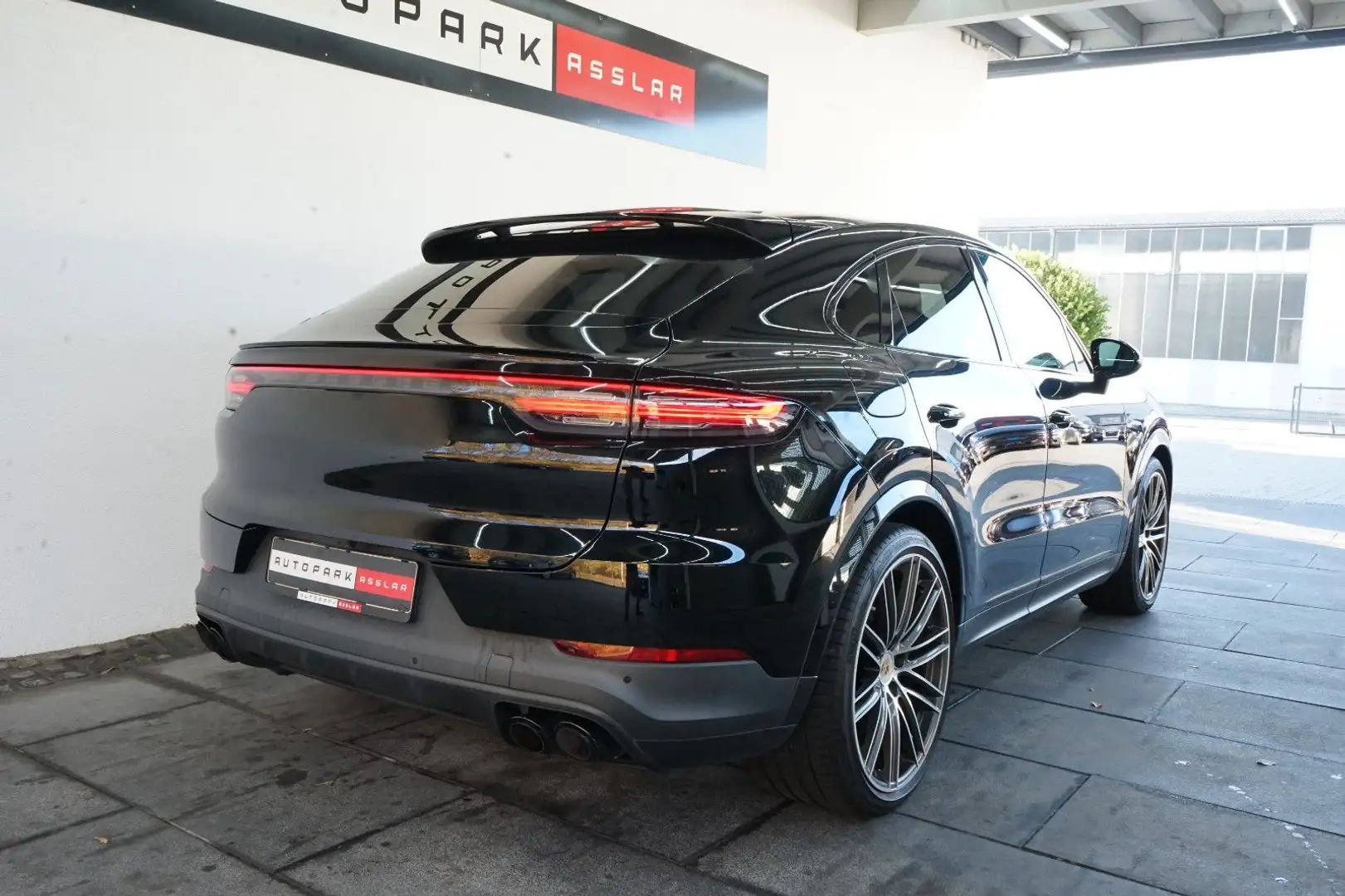 Porsche Cayenne Coupe/LUFT/SpABGAS+CHRONO/MATRIX/22z Schwarz - 2
