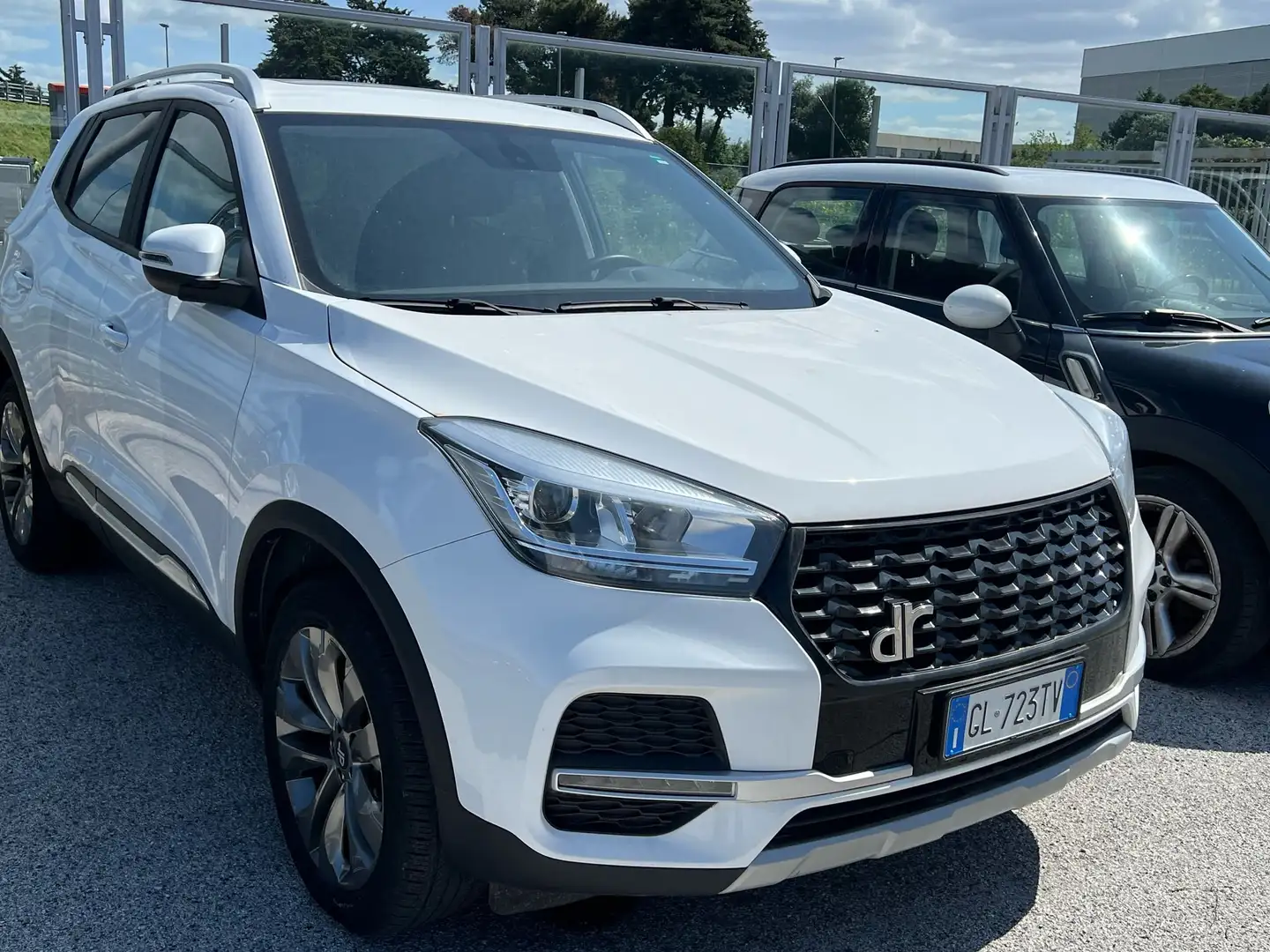 DR Automobiles DR4 1.5 Gpl 114cv Szary - 2