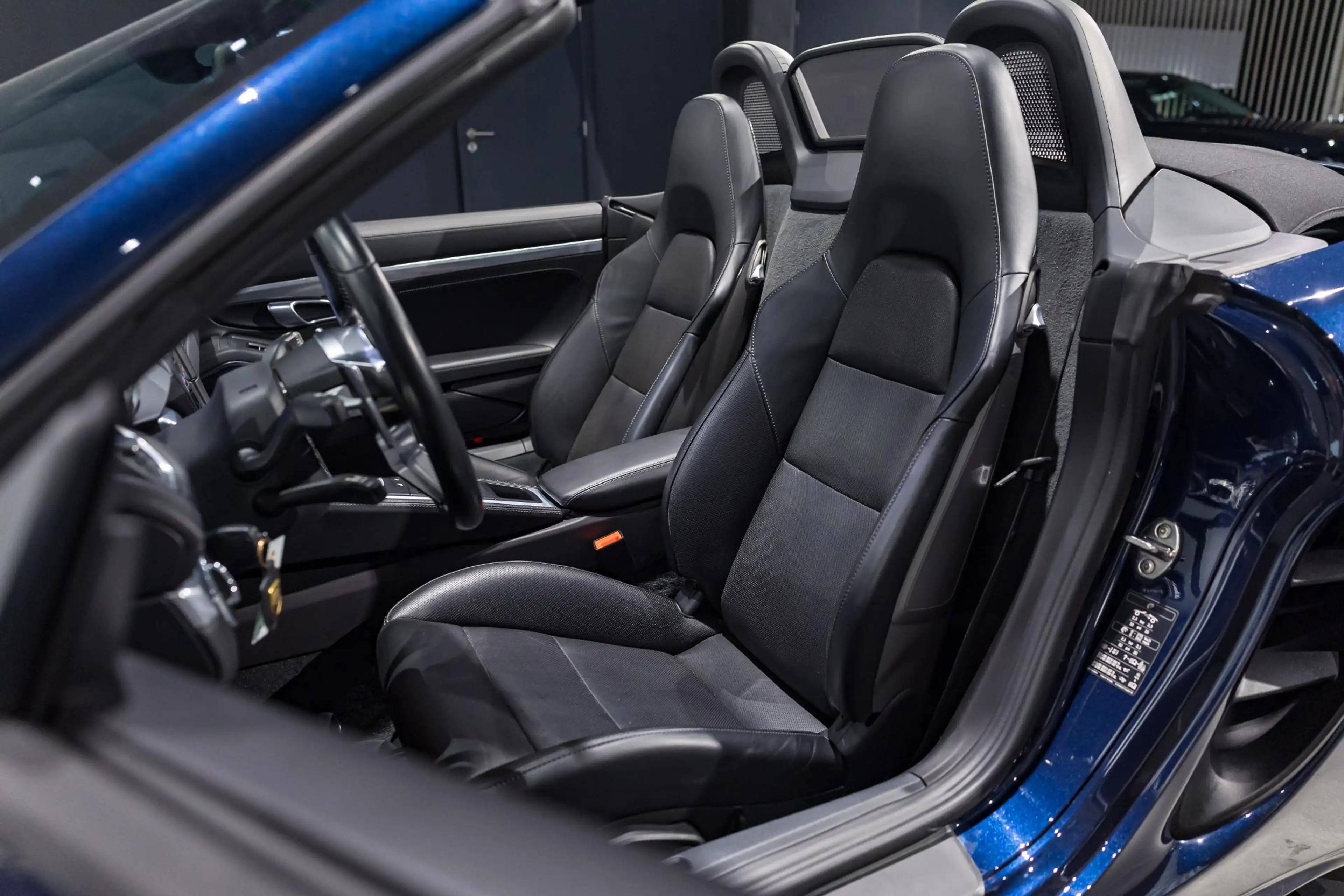 Porsche 718 2.5 Boxster S SPORTUITLAAT | ZETLEVERWARMING EN -V — photo 9