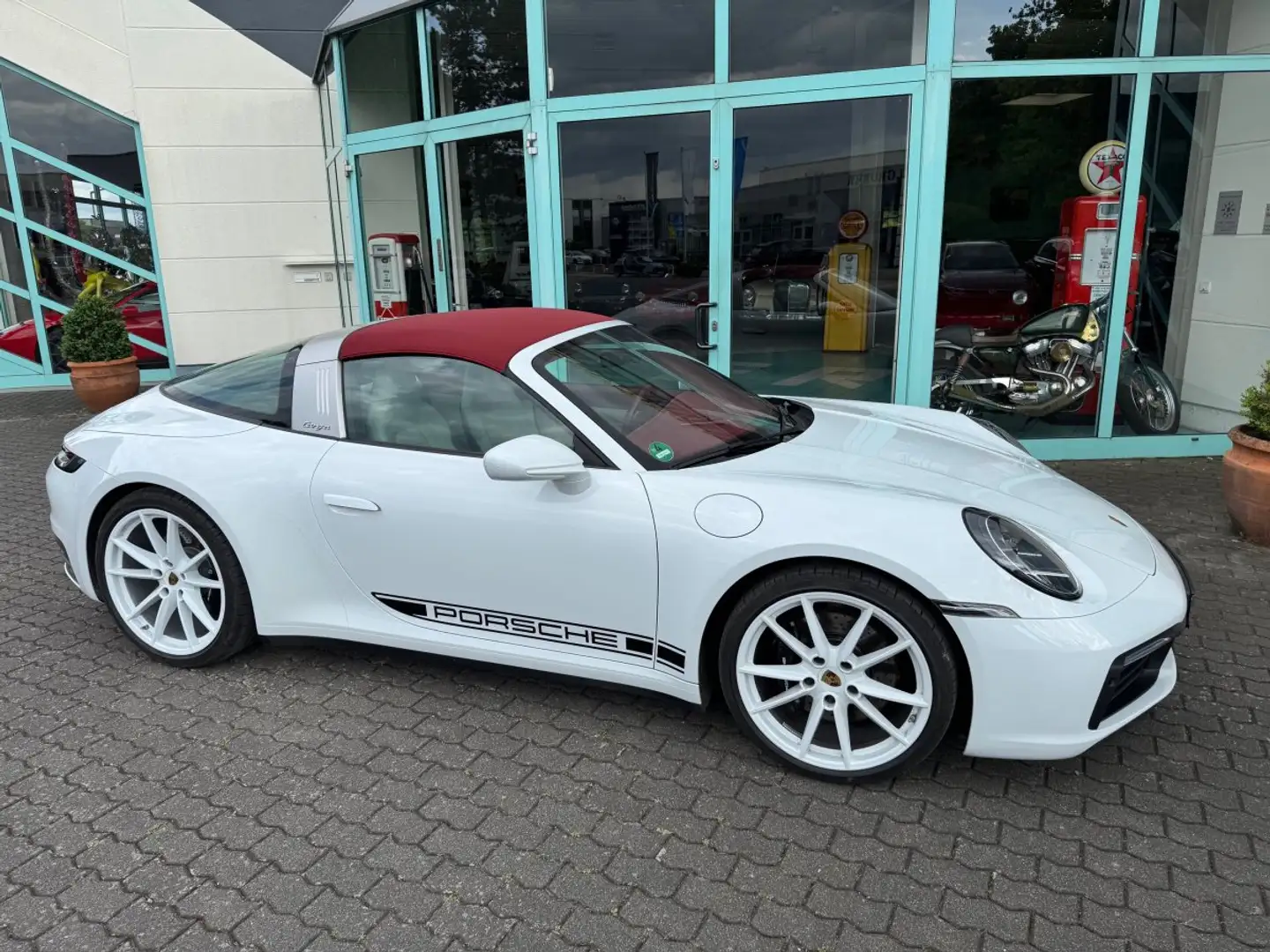 Porsche 992 4S Targa Porsche Exclusive Weiß - 2