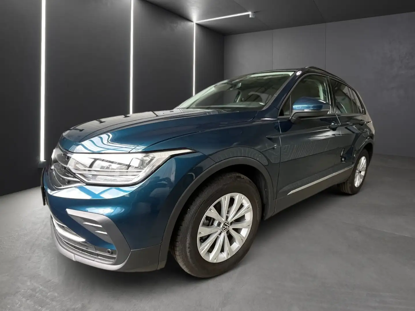Volkswagen Tiguan Life LED, ACC, App-Connect Azul - 1