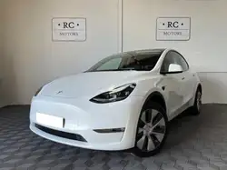 Tesla Long Range AWD