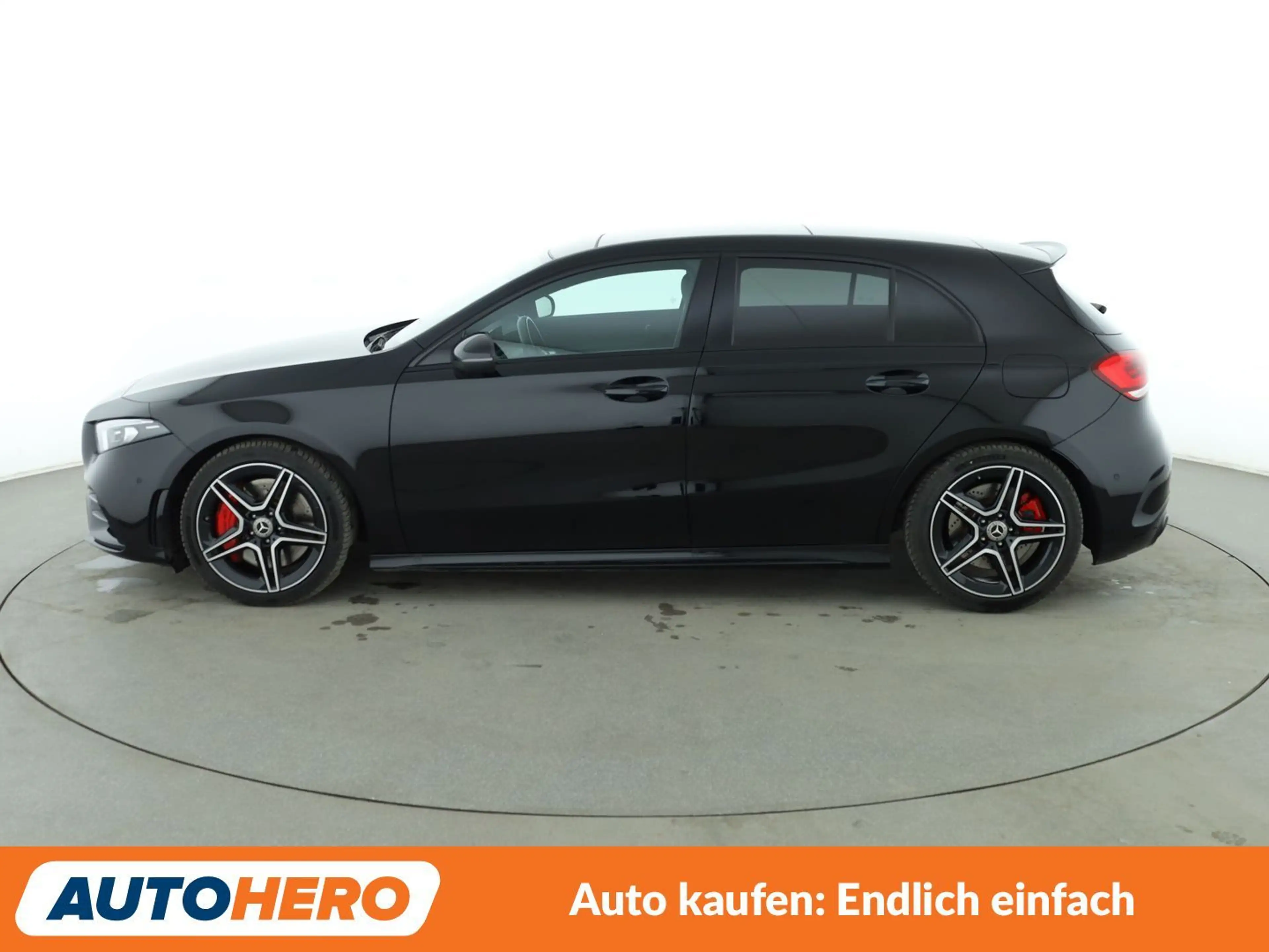 Mercedes-Benz A 35 AMG 4Matic Aut.*LED*NAVI*ACC*CAM*PDC*SHZ*KLIMA* — photo 3