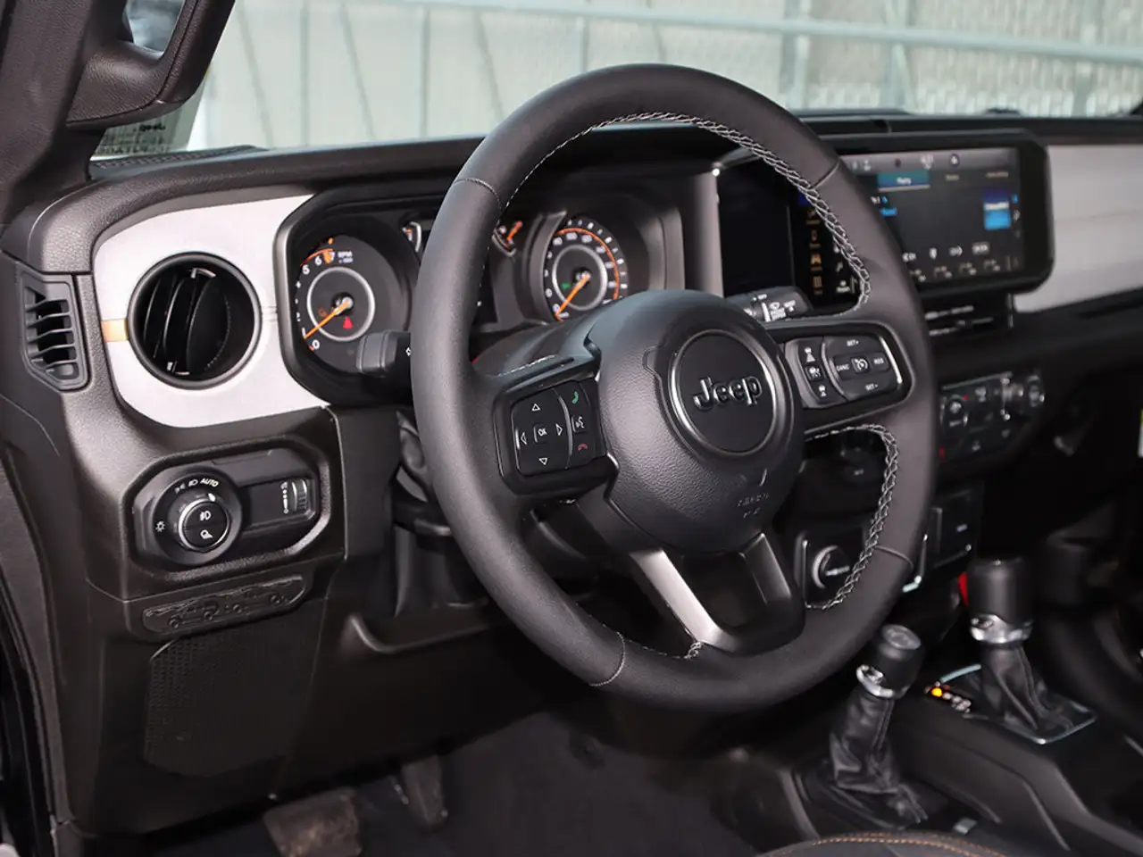 Jeep Gladiator снимка Jeep Gladiator