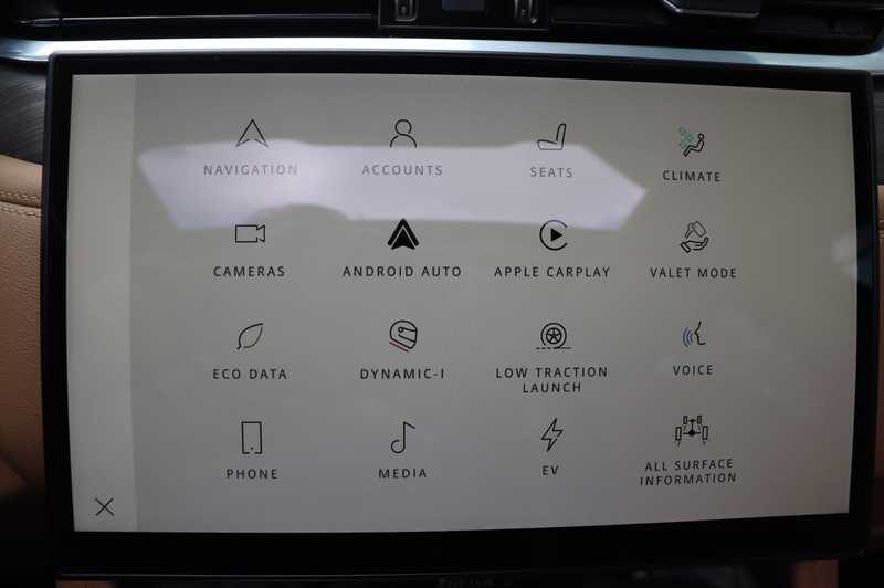 Jaguar F-Pace 2.0 P400e PHEV R-Dynamic S org.NL ,schuifdak stuur — photo 14