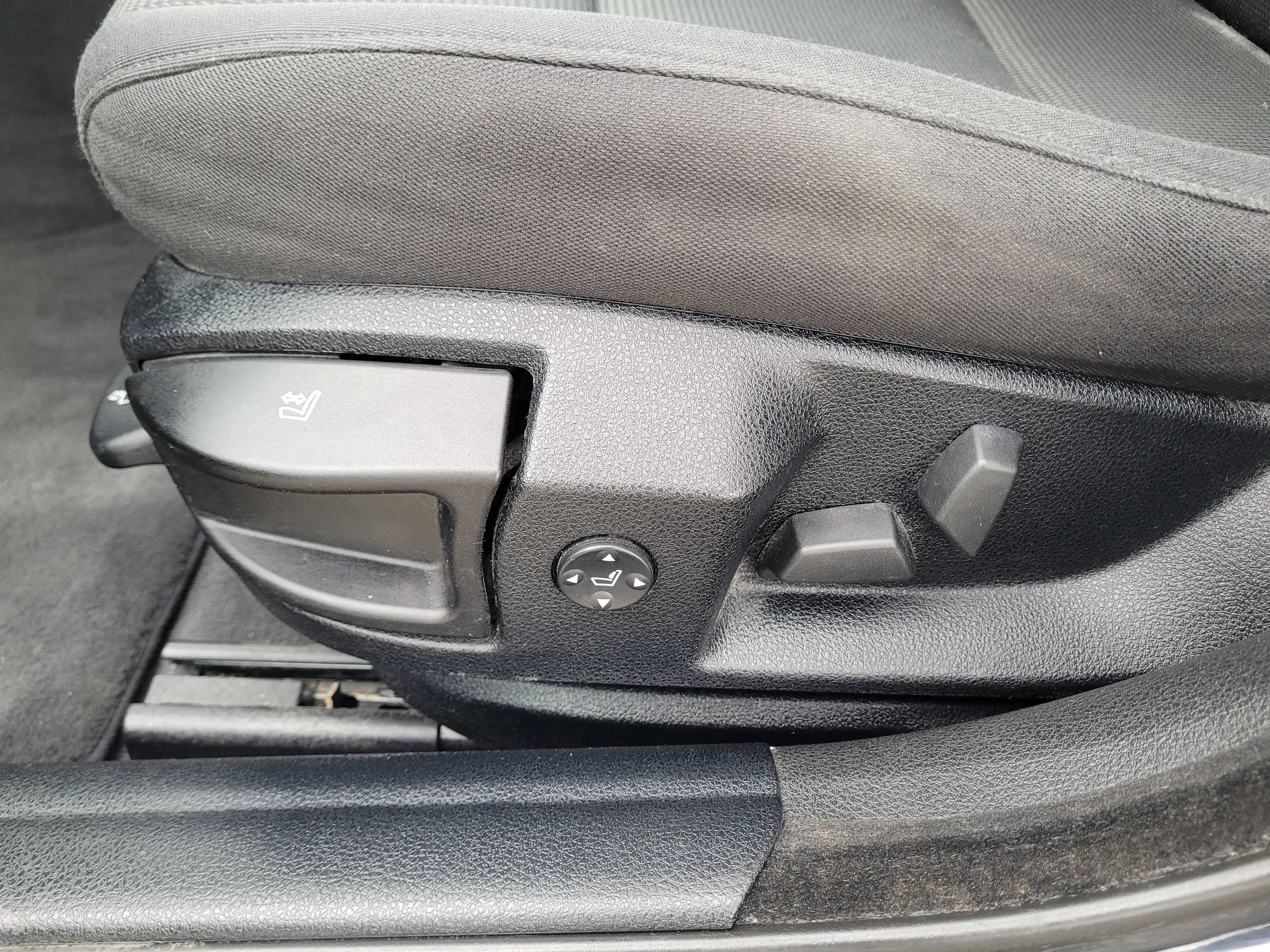 BMW 520 520 d Klima — photo 15