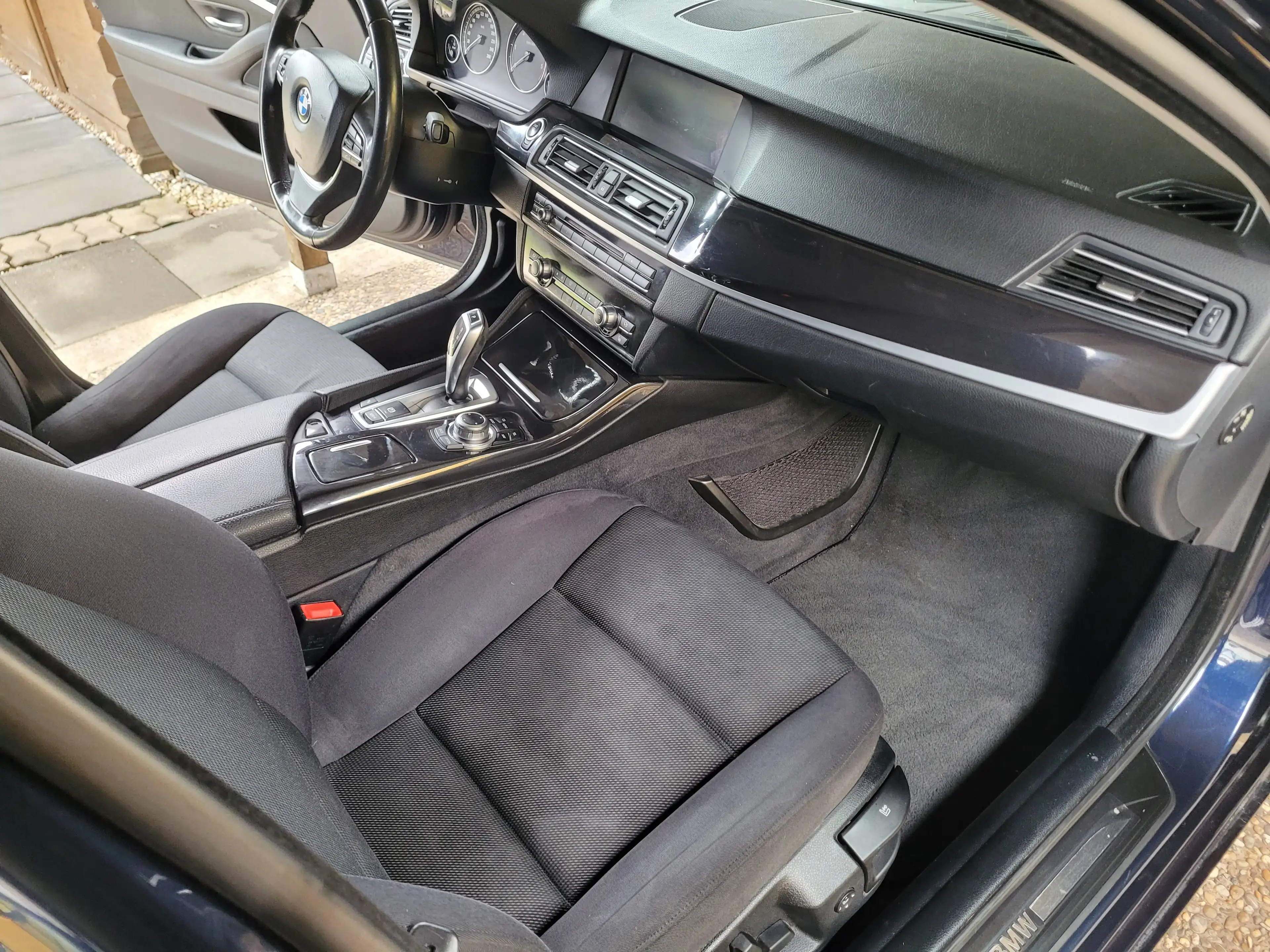 BMW 520 520 d Klima — photo 8