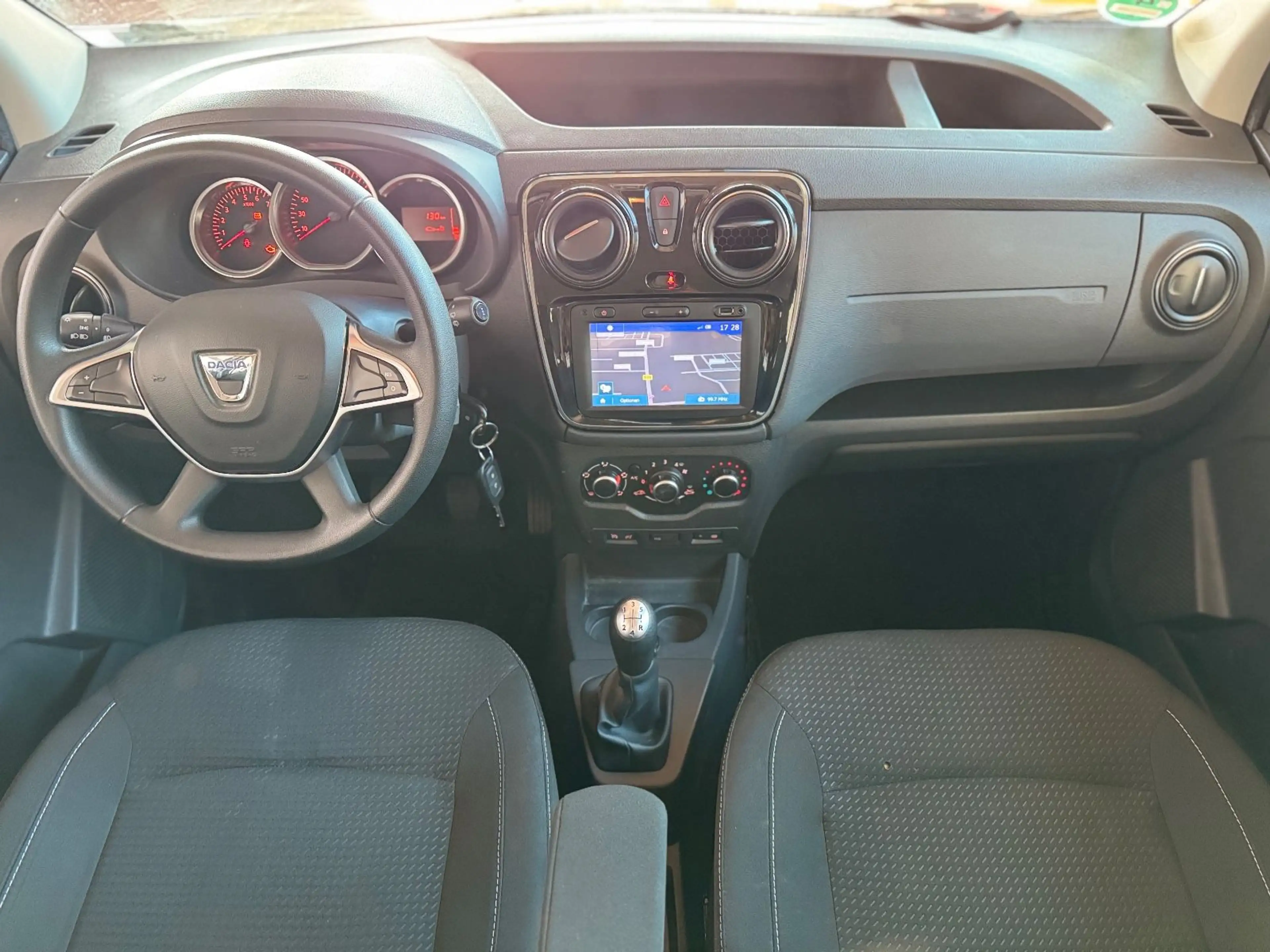 Dacia Dokker 1.2 TCE Comfort/2.Hd/Kamera/Shz/TÜVNeu — photo 10