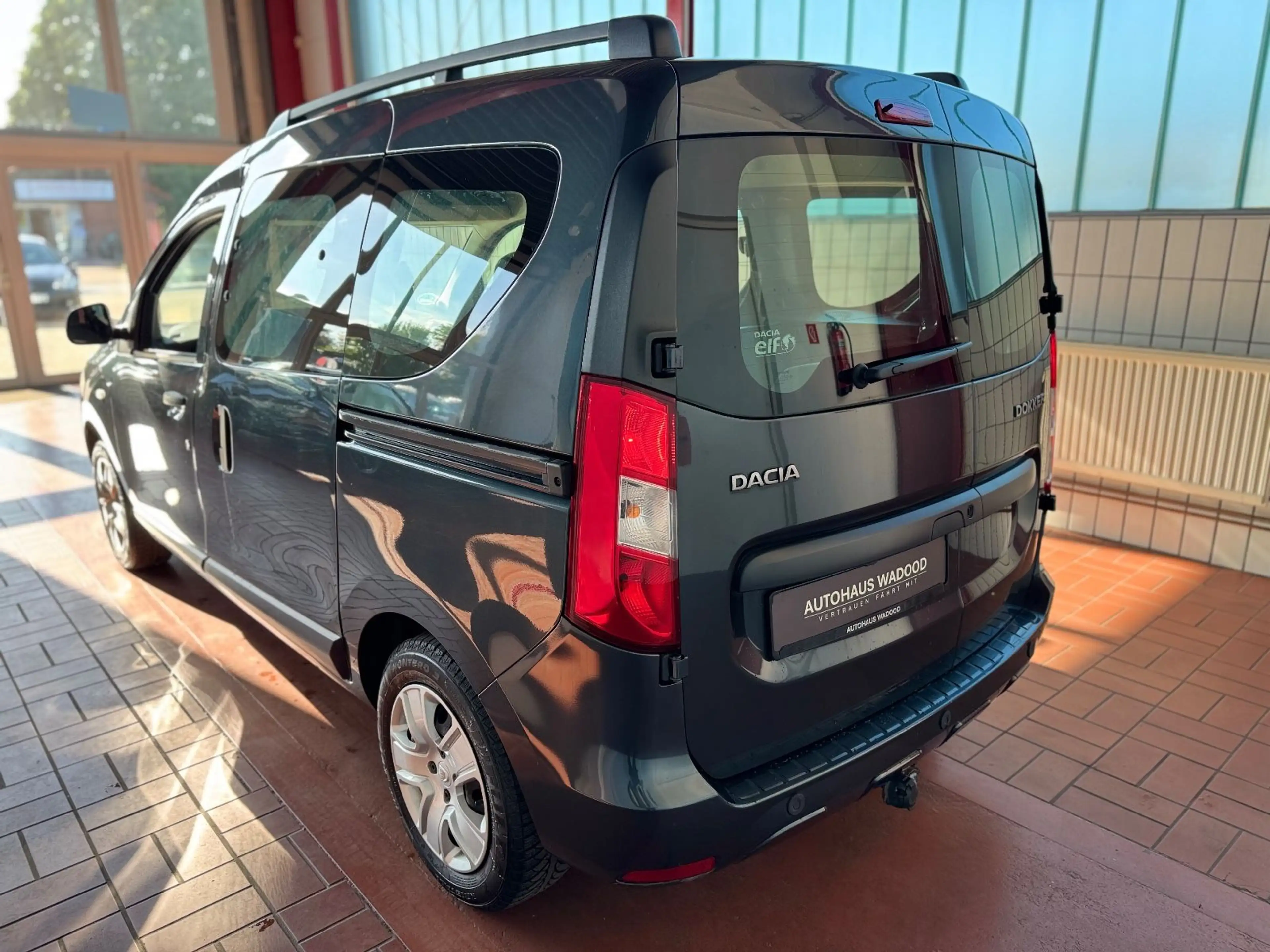 Dacia Dokker 1.2 TCE Comfort/2.Hd/Kamera/Shz/TÜVNeu — photo 4