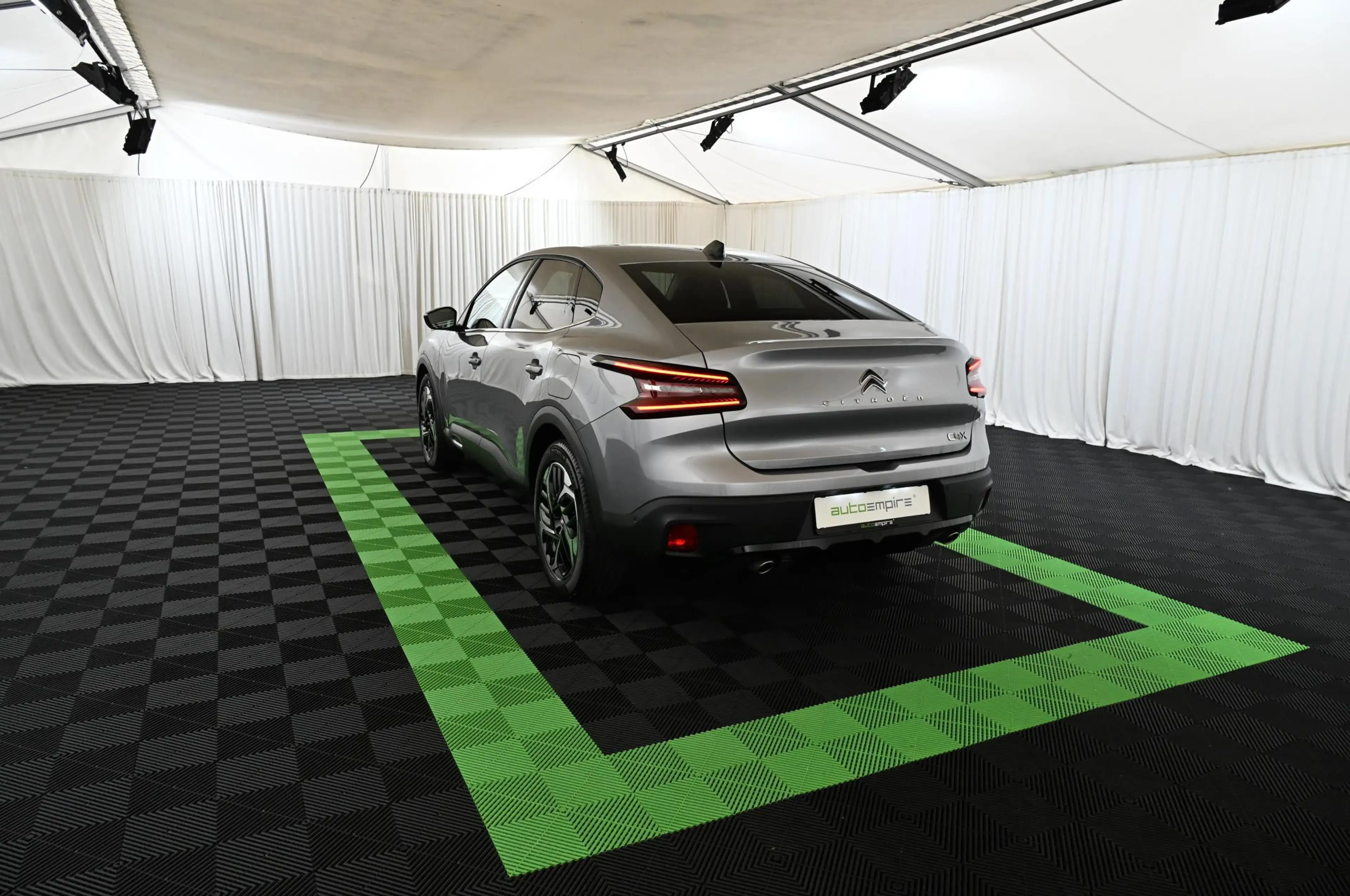 Citroen C4 X 1.2 PT EAT8 130 MAX LED/NAV/SOUND/PANO/H-UP/18 — photo 6
