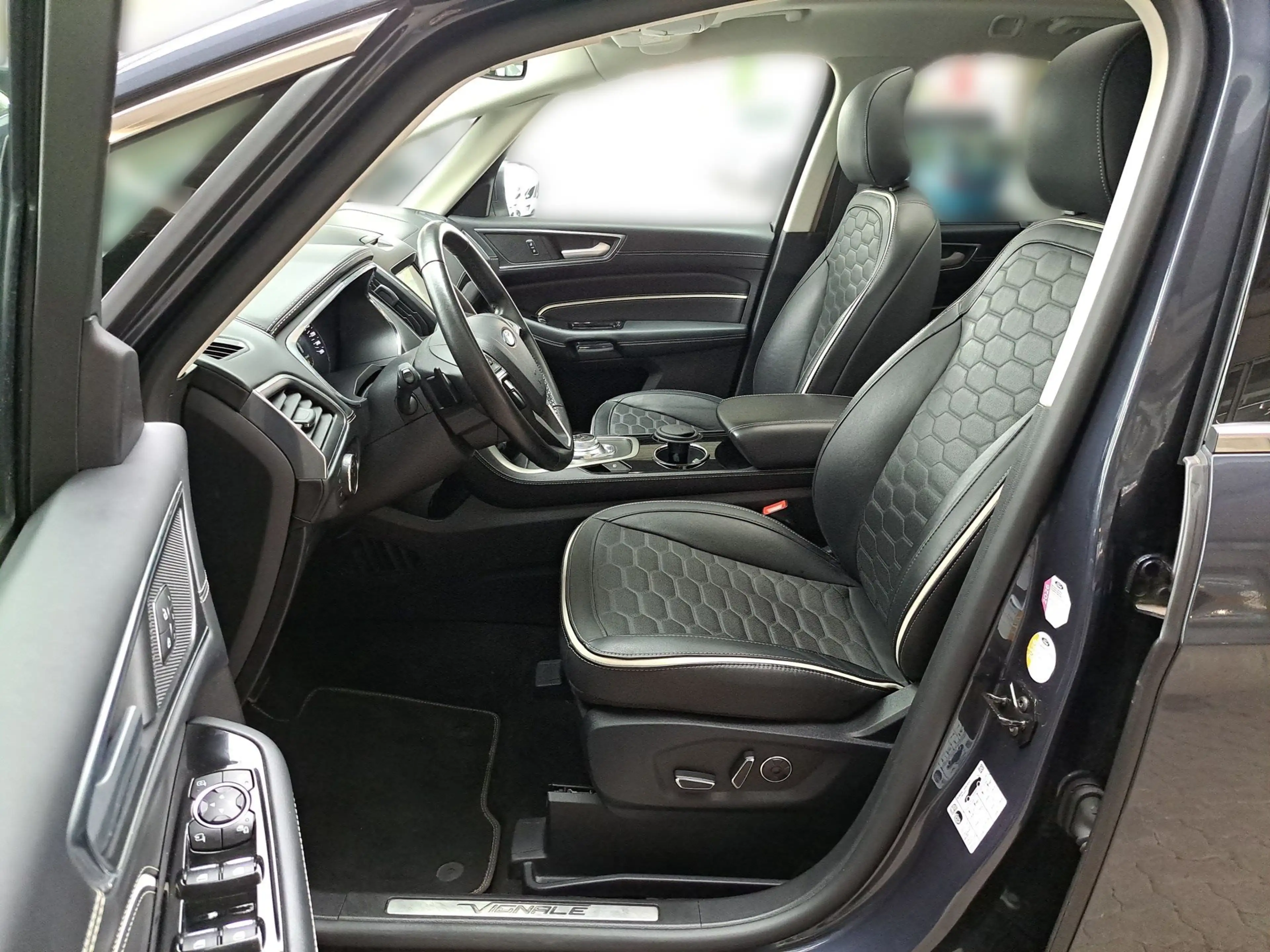 Ford S-Max Vignale AWD Leder+Frontkamera usw. — photo 11