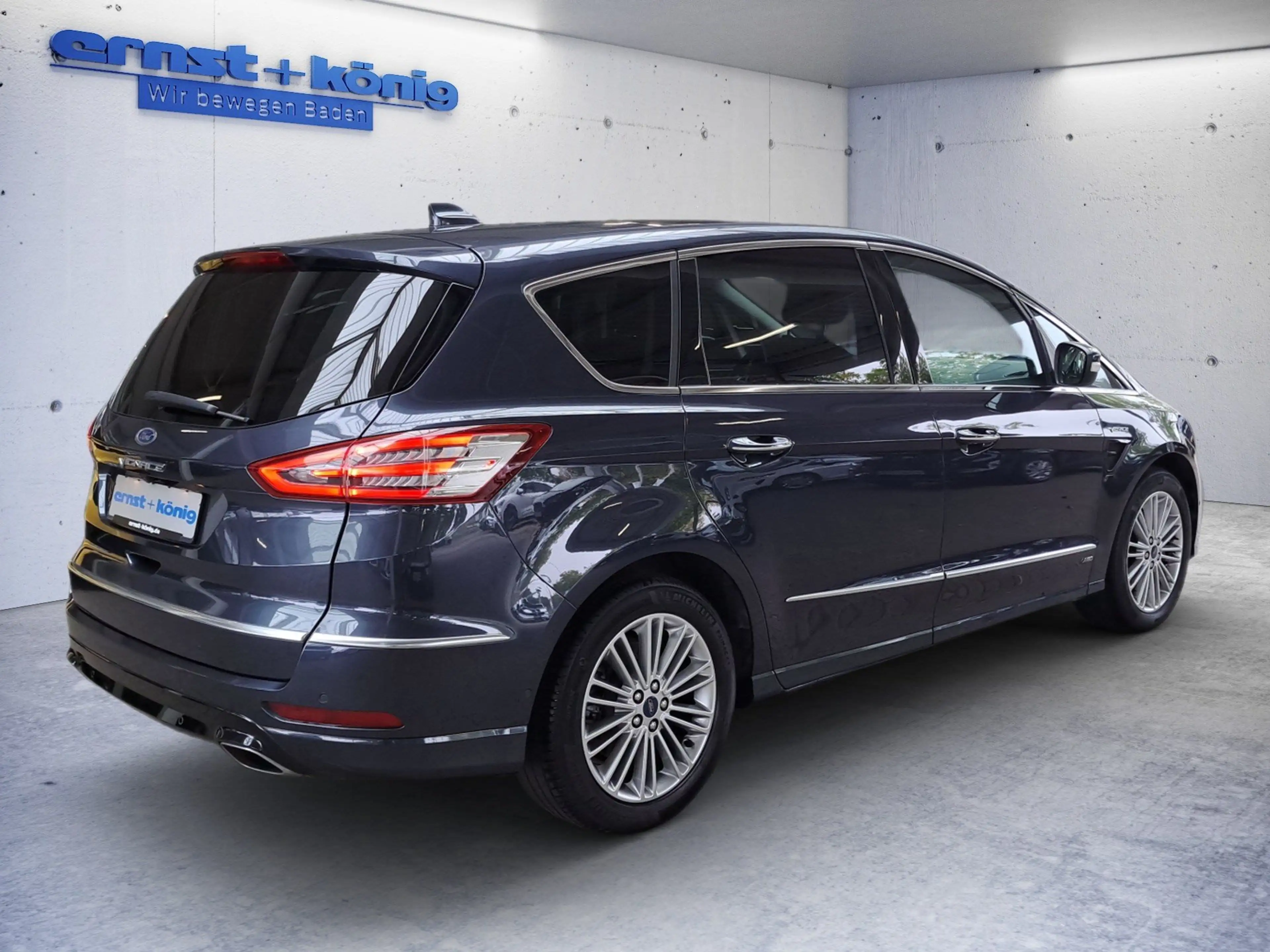 Ford S-Max Vignale AWD Leder+Frontkamera usw. — photo 3
