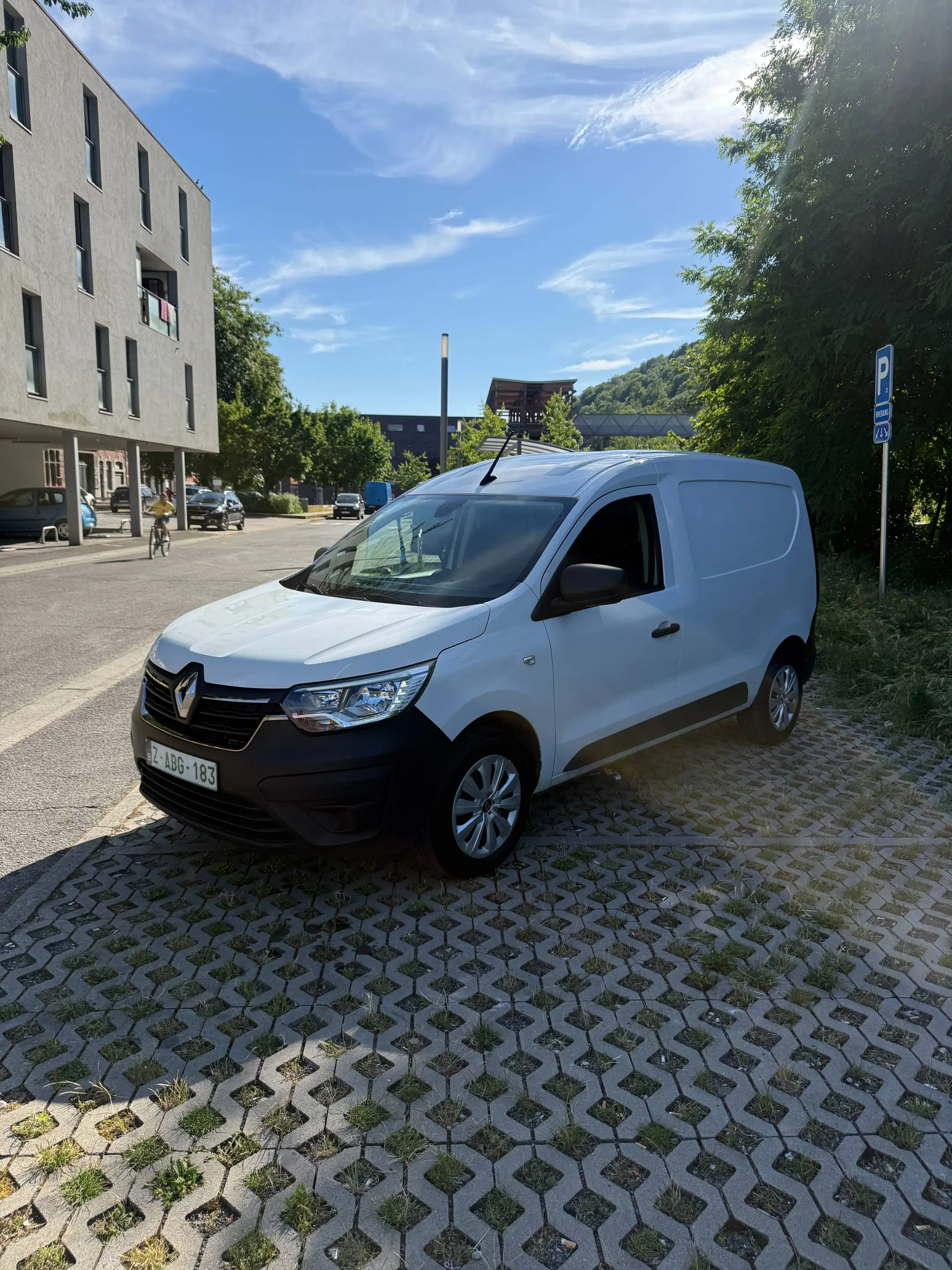 Renault Express 1.5 Blue dCi Confort S/S - UTILITAIRE - TVA — photo 4