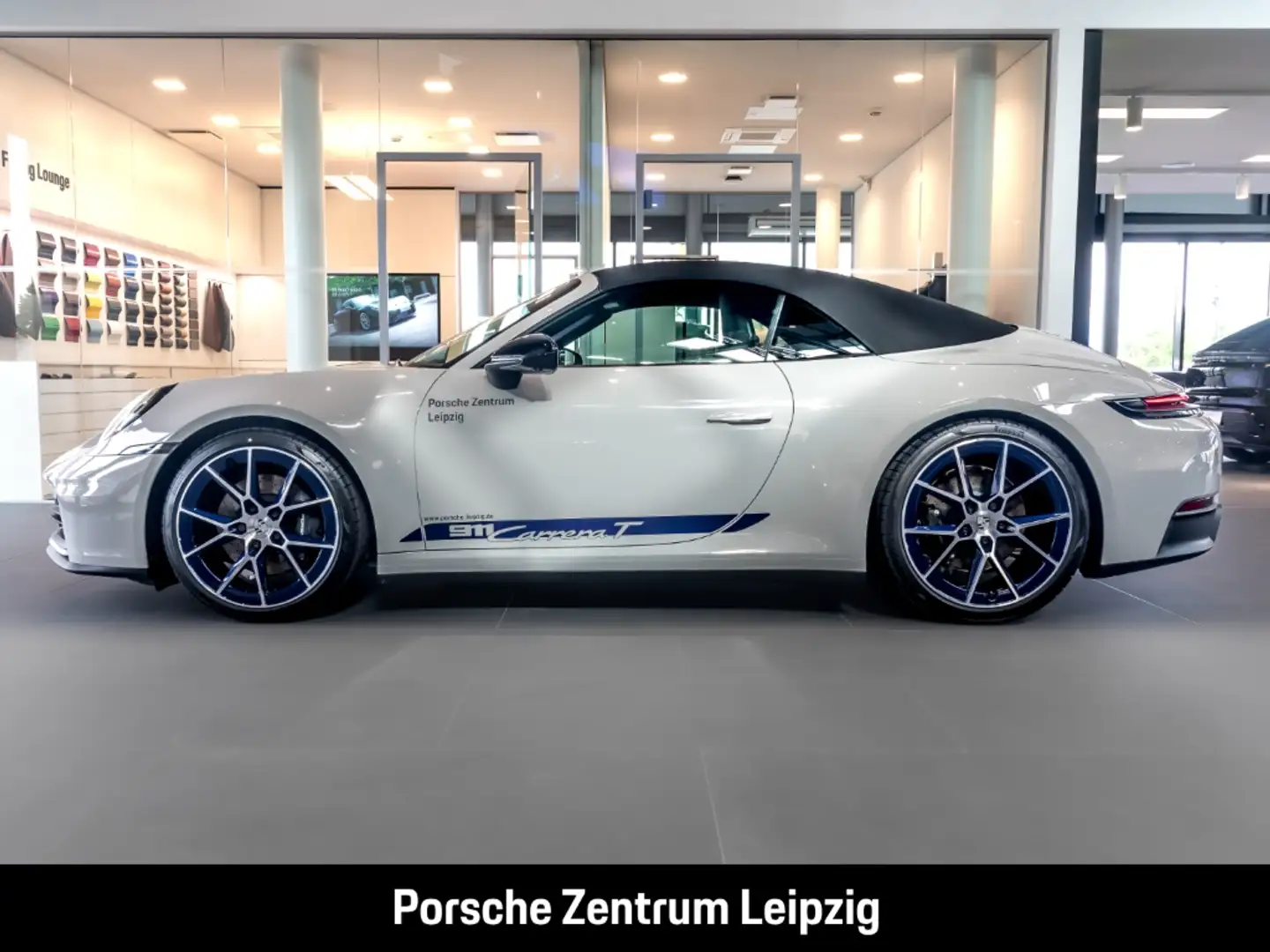 Porsche 992 911 Carrera T Cabrio Sportabgas HA-Lenkung Bose Grau - 2