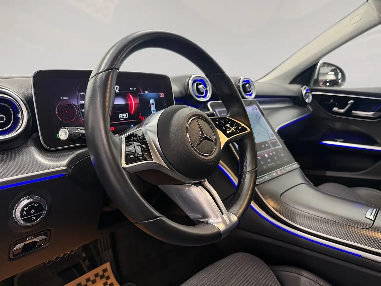 Mercedes-Benz C-Class d Avantgarde 4Matic ab ca. 316€ monatlich, миниатюра 17