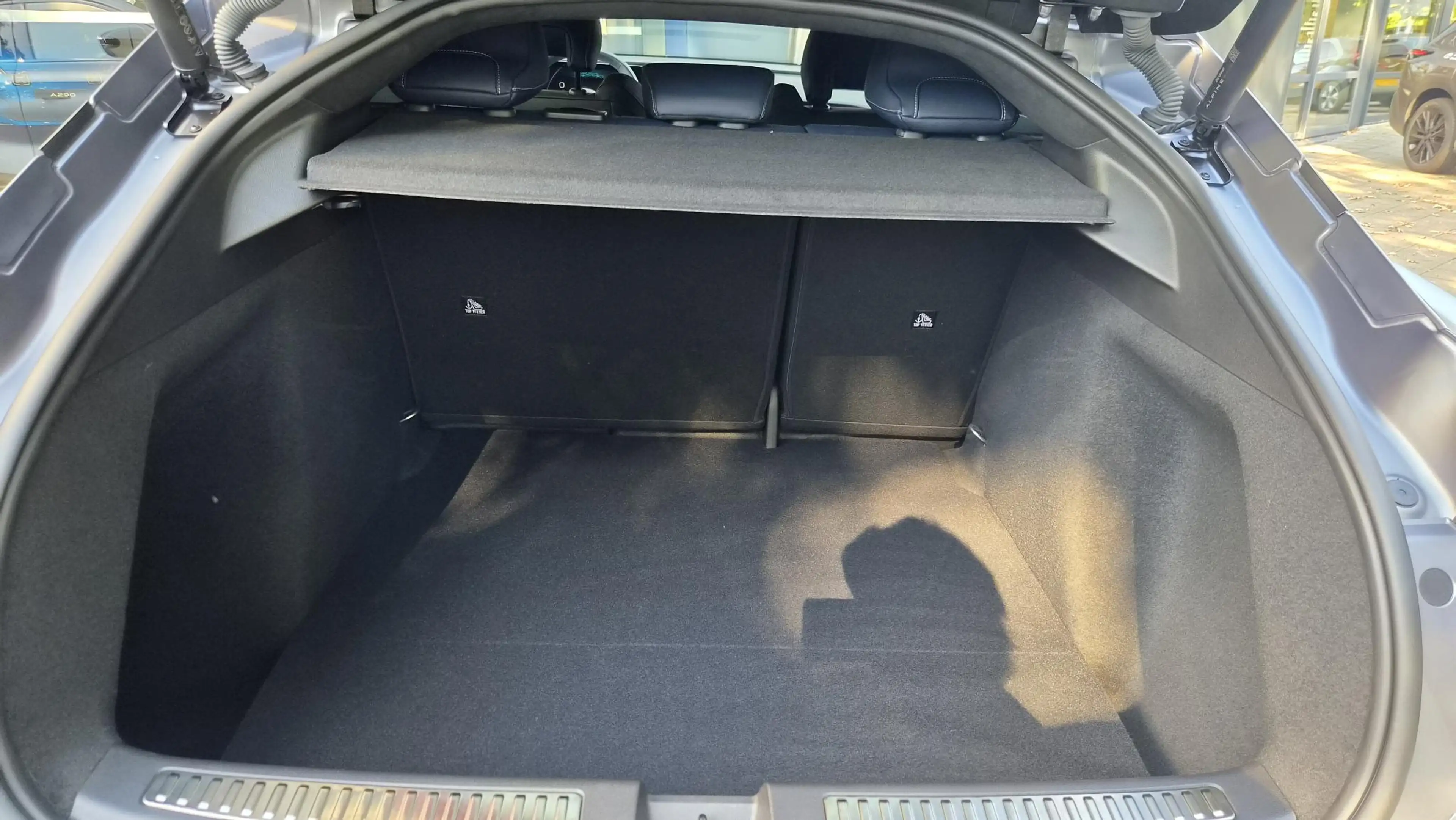 Alpine A390 GT 89kWh | Pack Driving | Devialet Xtreme sound | — photo 13