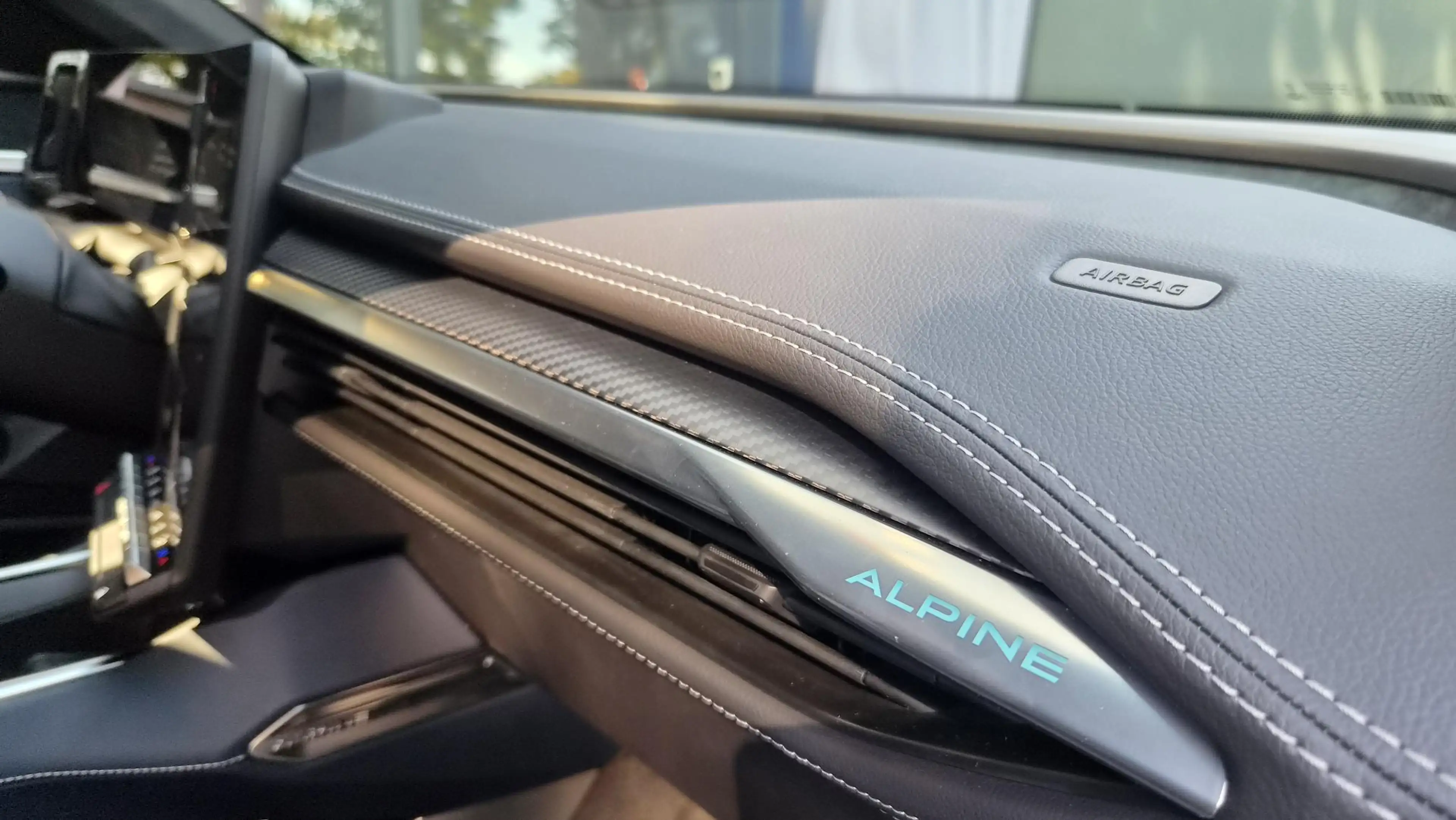Alpine A390 GT 89kWh | Pack Driving | Devialet Xtreme sound | — photo 10