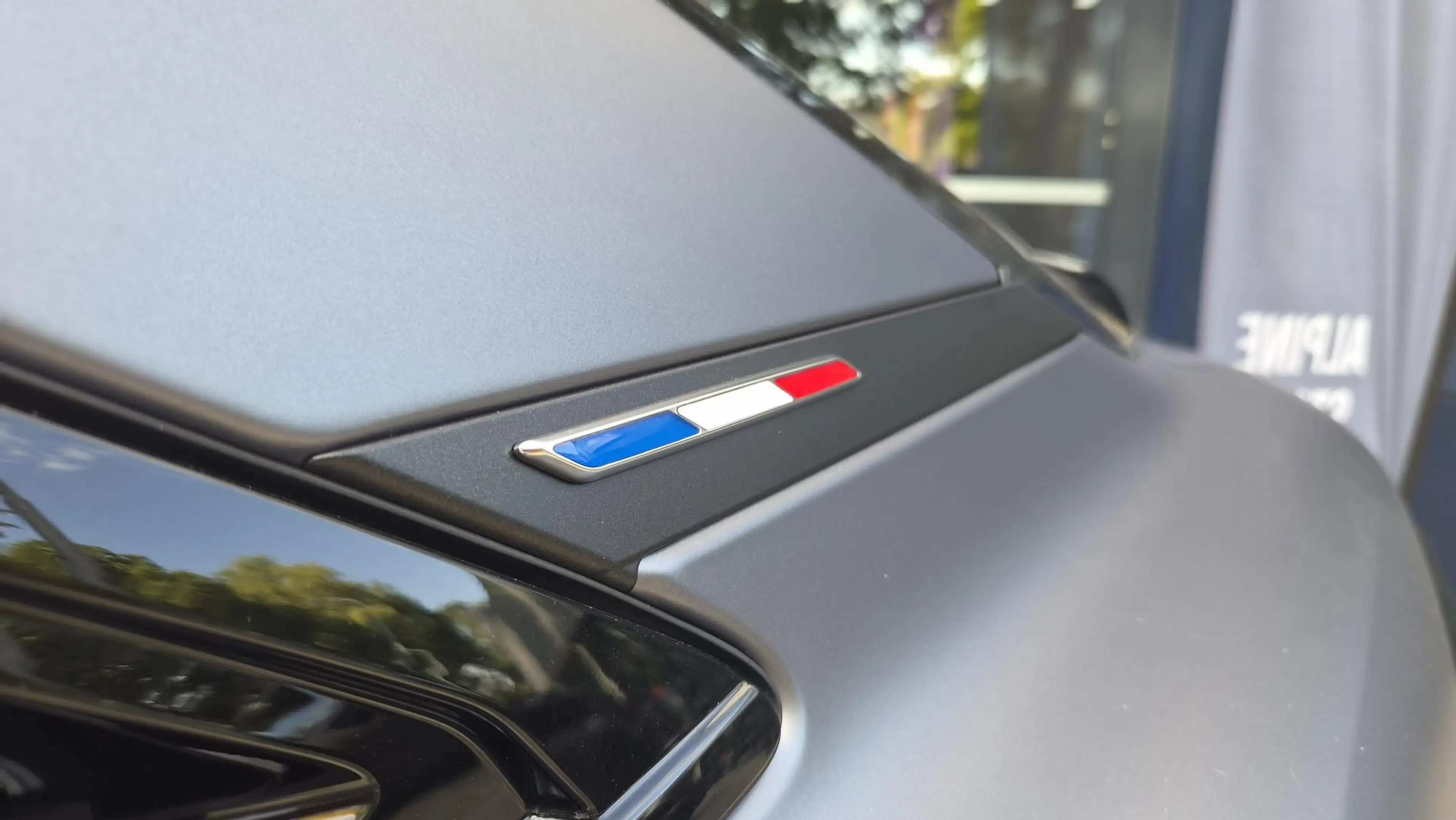 Alpine A390 GT 89kWh | Pack Driving | Devialet Xtreme sound | — photo 4