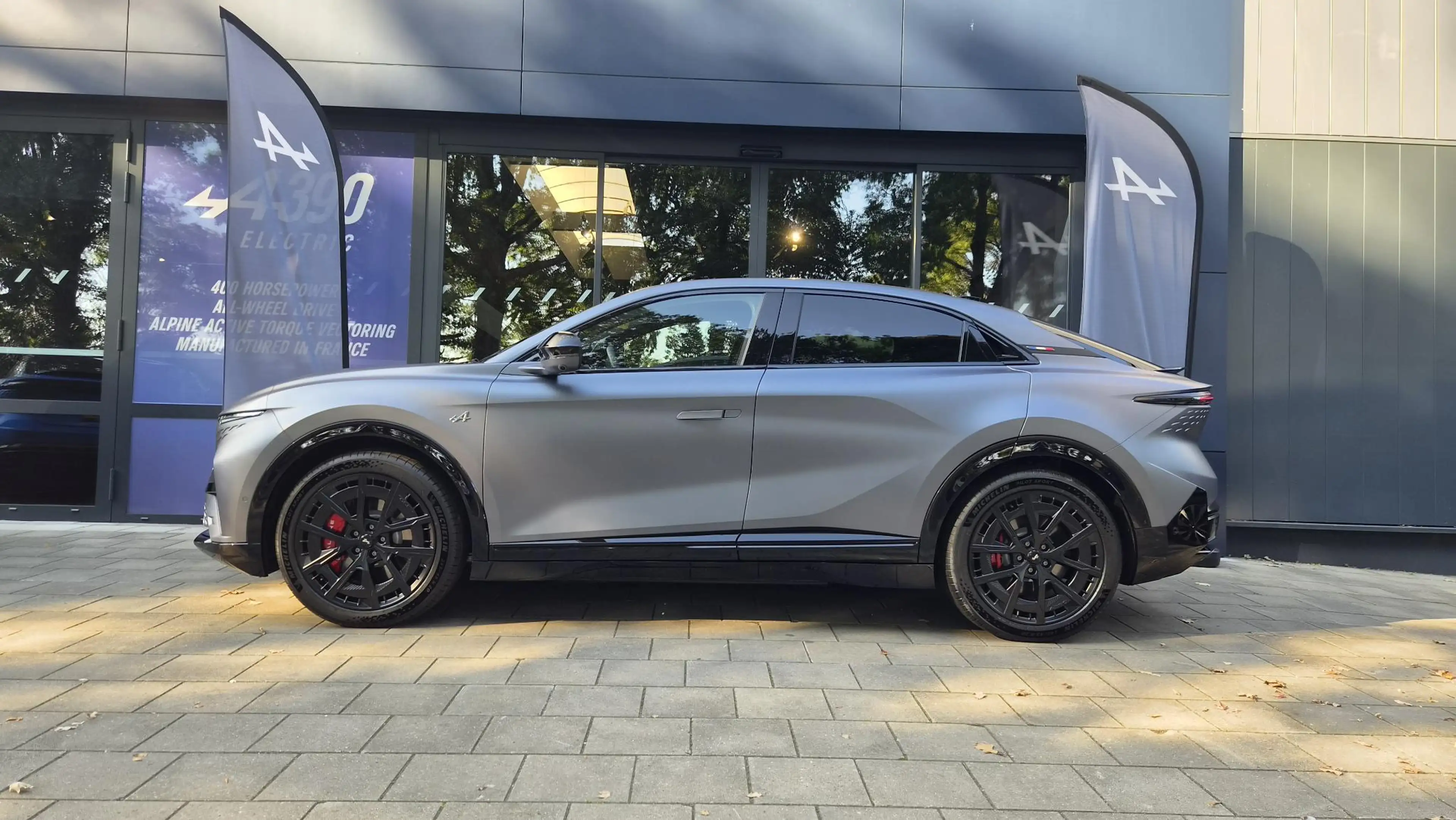 Alpine A390 GT 89kWh | Pack Driving | Devialet Xtreme sound | — photo 2