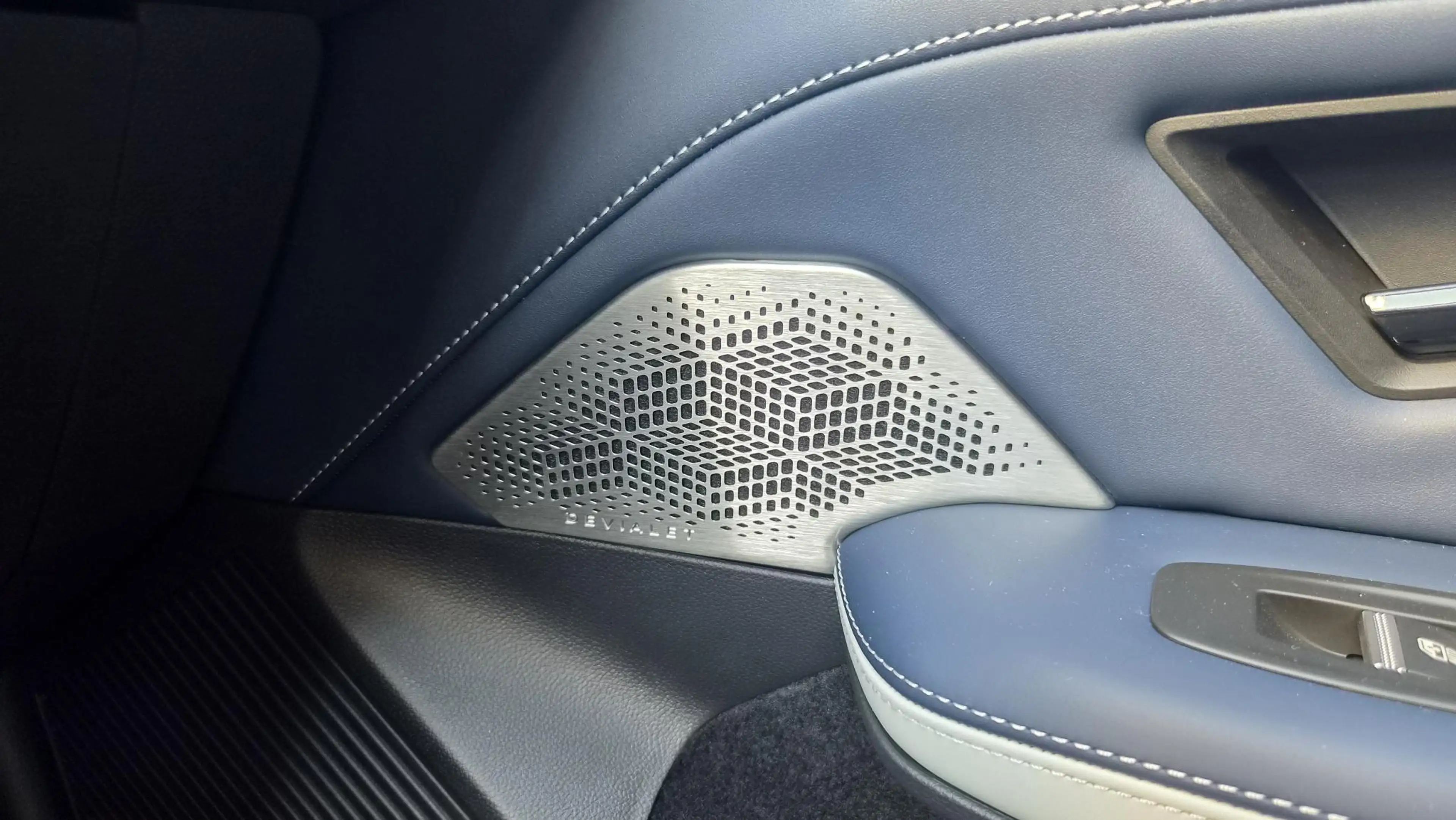 Alpine A390 GT 89kWh | Pack Driving | Devialet Xtreme sound | — photo 26