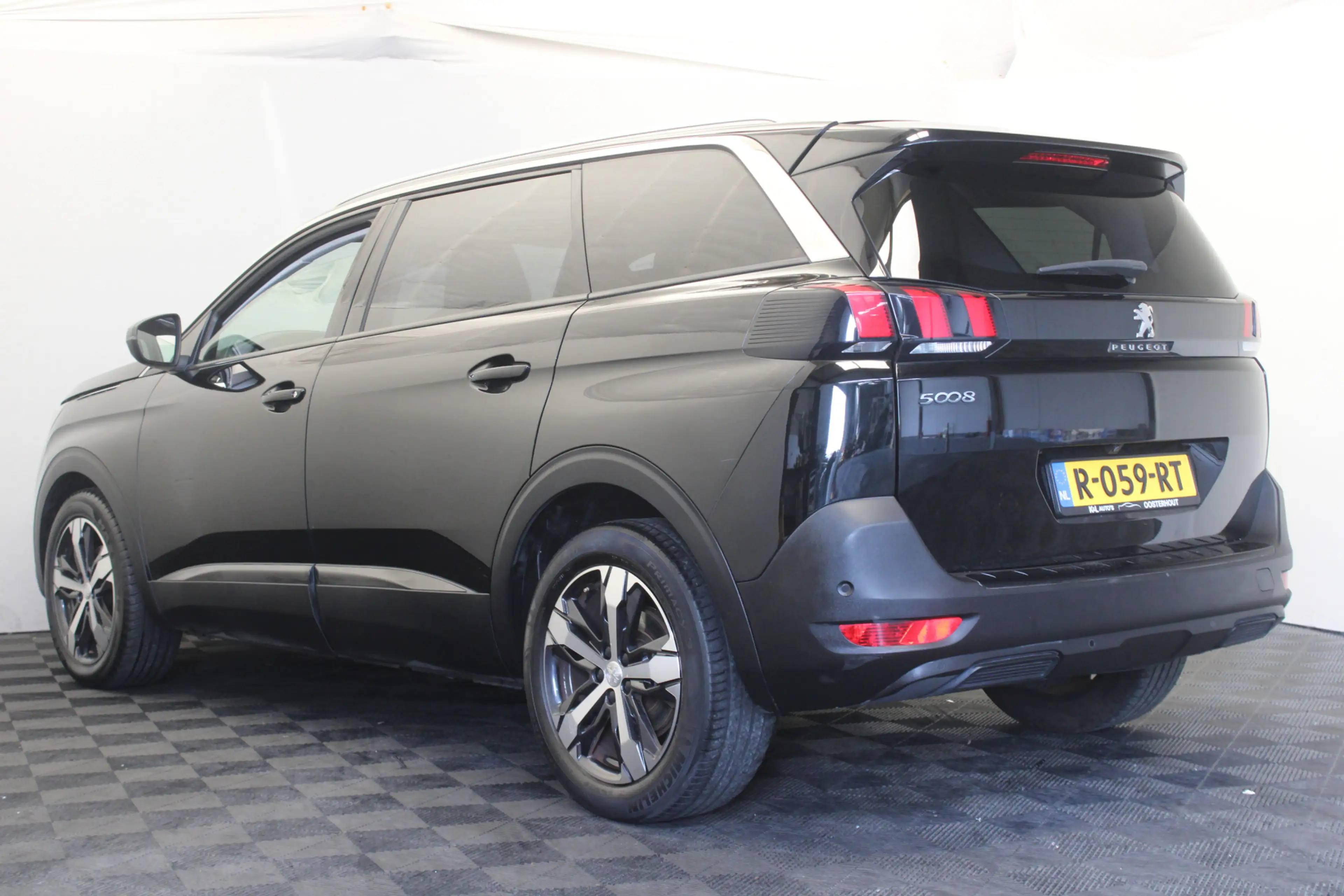 Peugeot 5008 1.2 PureTech Allure — photo 7