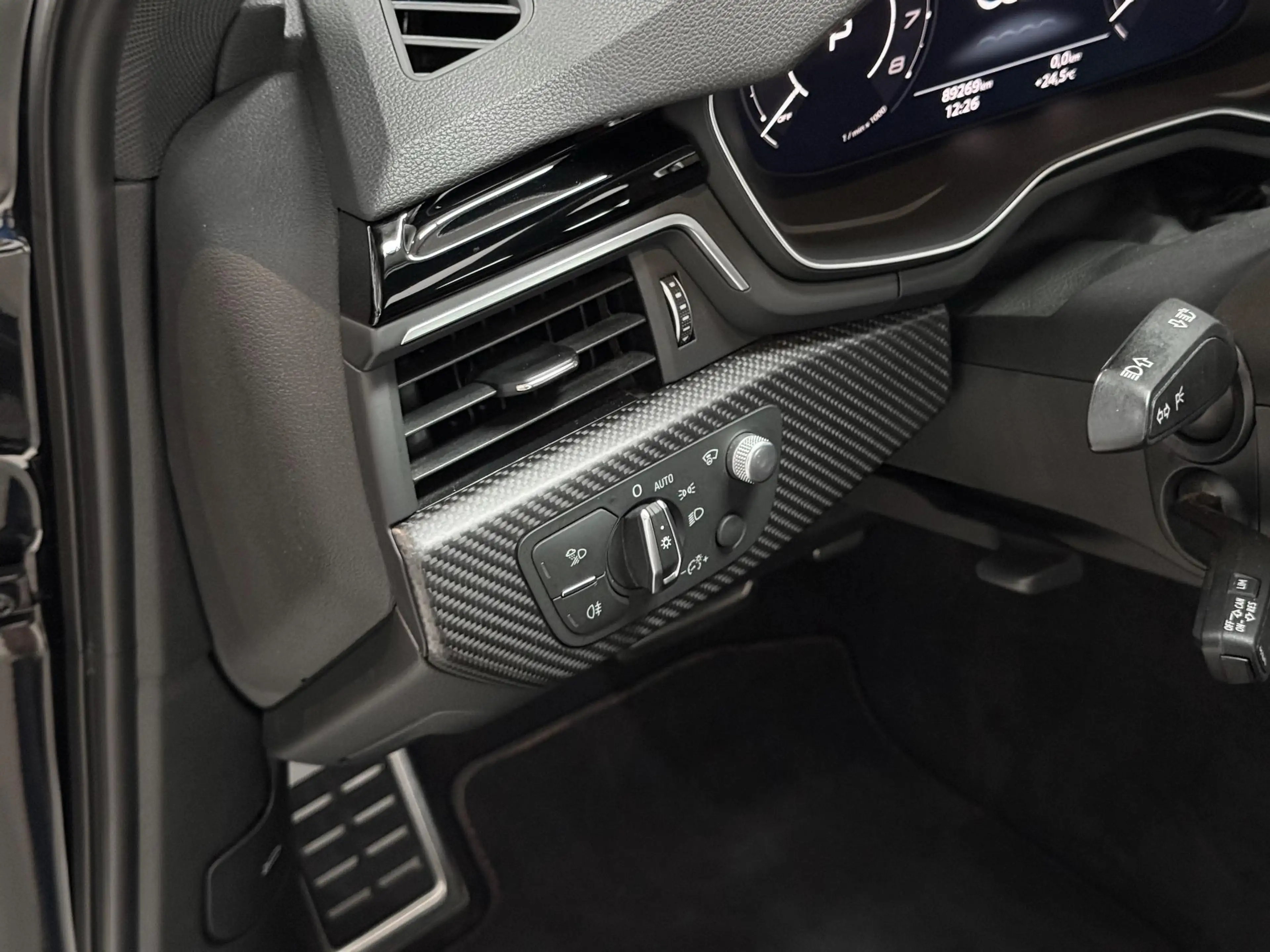 Audi RS4 Avant 2.9 TFSI Quattro - KERAMISCHE REMMEN - CARBO — photo 21