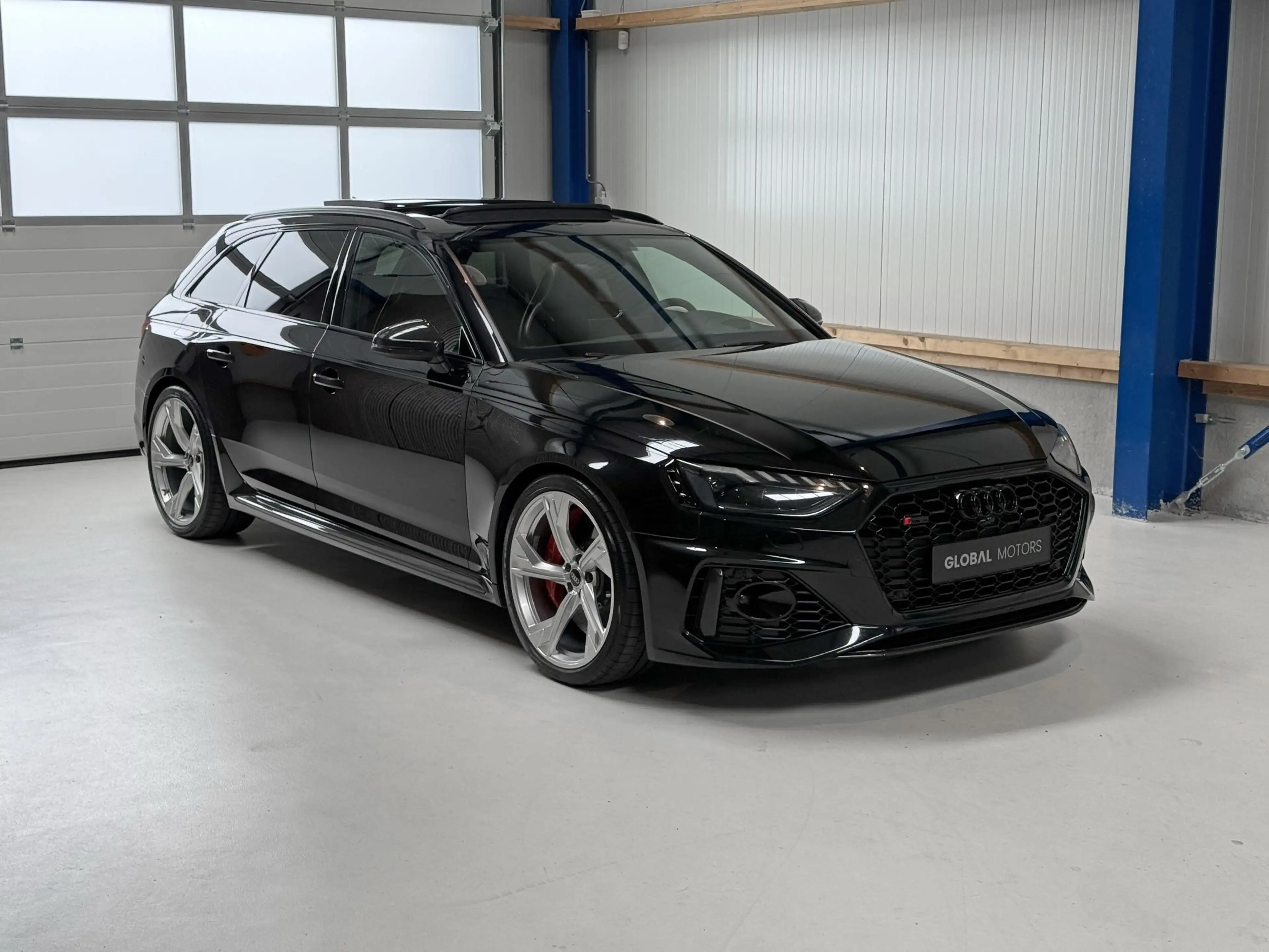 Audi RS4 Avant 2.9 TFSI Quattro - KERAMISCHE REMMEN - CARBO — photo 41