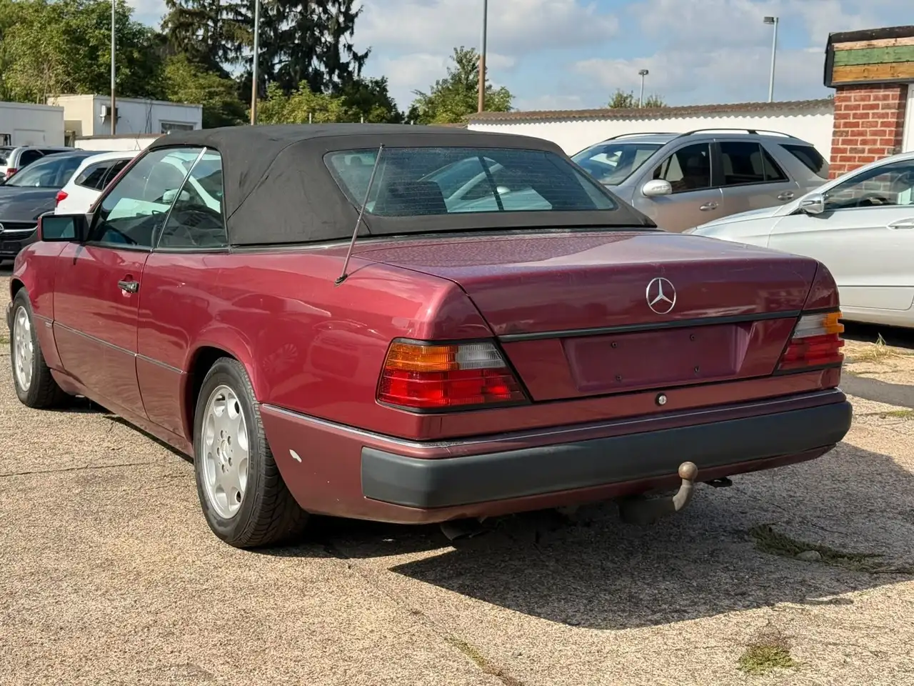 Mercedes-Benz E 300 CABRIO*SPORTLINE*1.HAND*VOLLLEDER*, foto 4