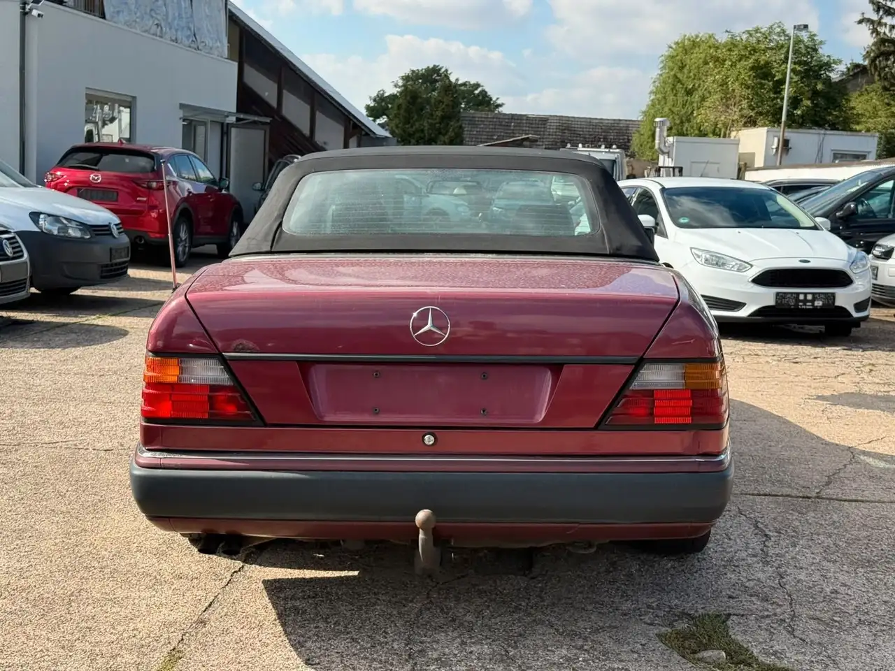 Mercedes-Benz E 300 CABRIO*SPORTLINE*1.HAND*VOLLLEDER*, foto 5