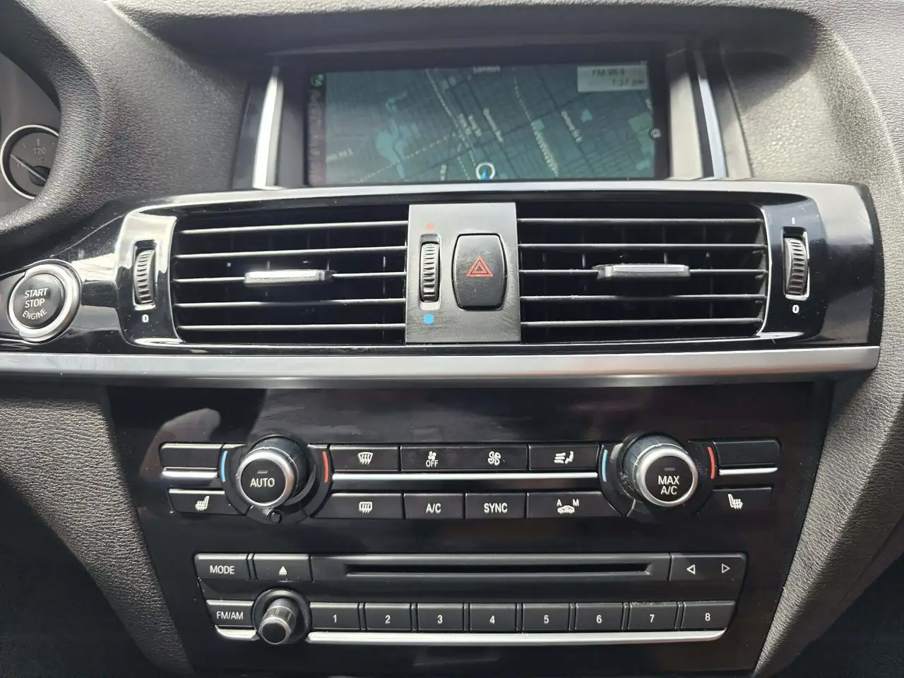 BMW X3 снимка BMW X3