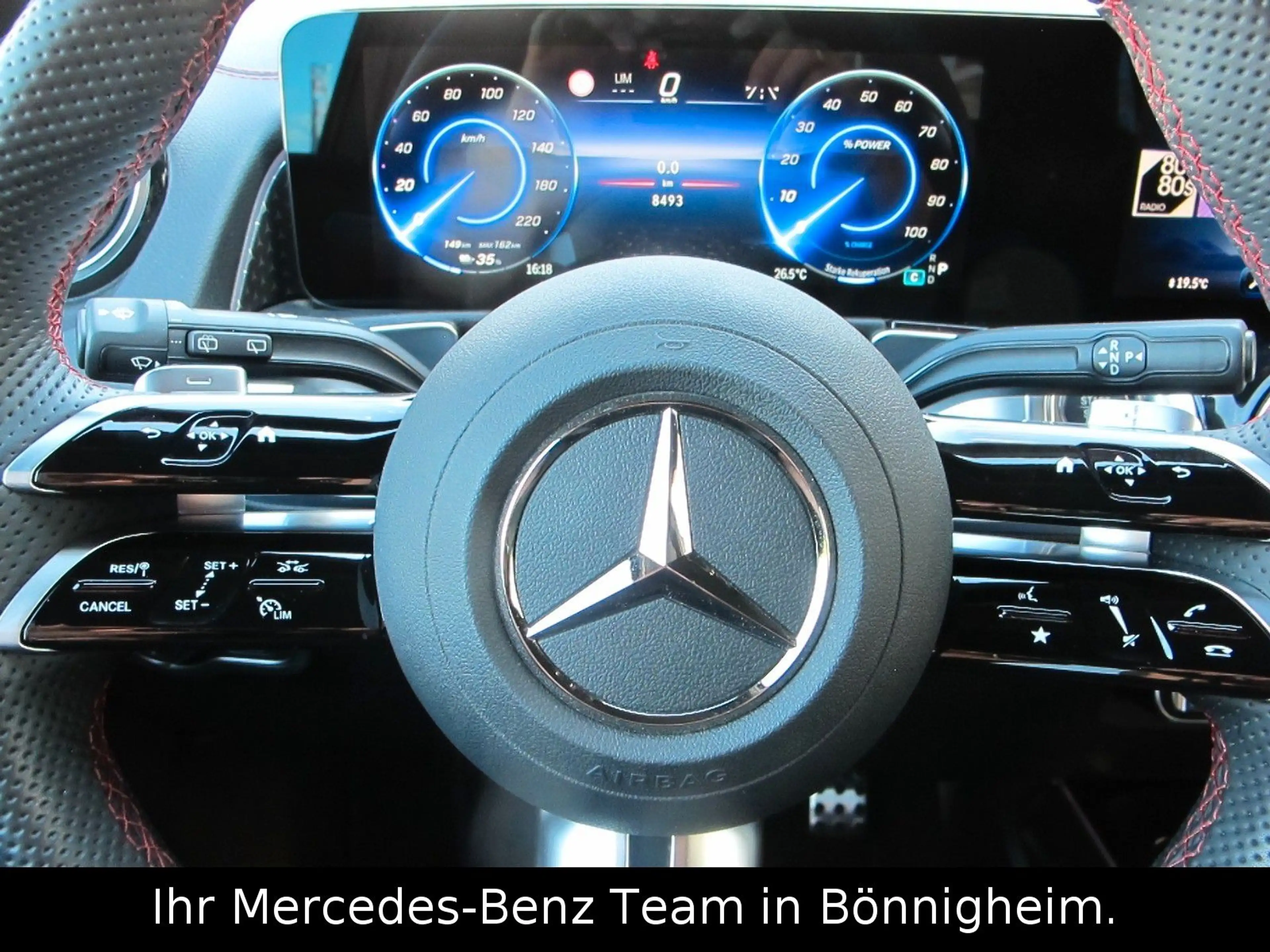 Mercedes-Benz EQB 300 4M AMG / AHV / 360° / DISTRONIC / Night — photo 9
