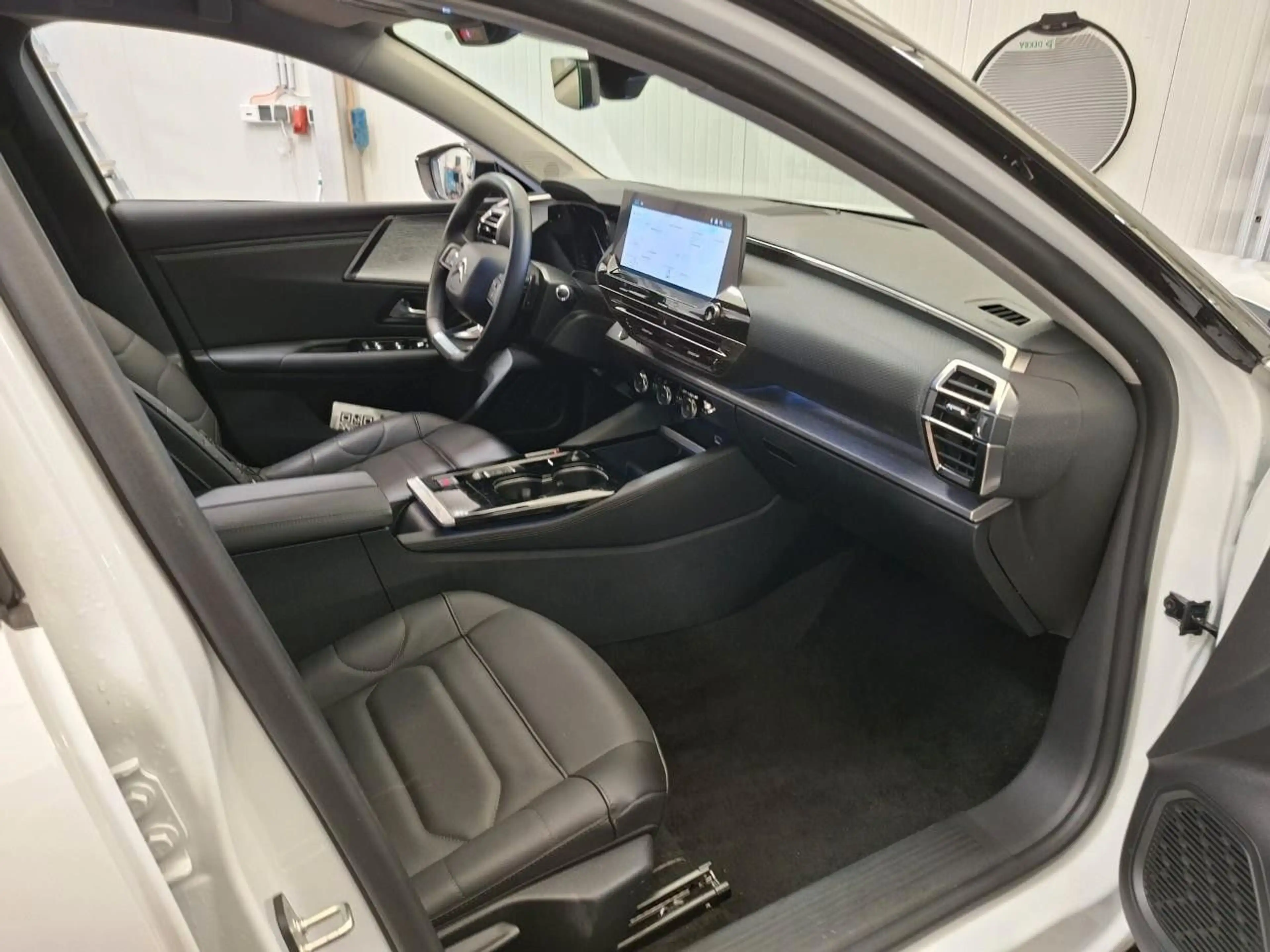 Citroen C5 X Hybrid 145PS 6G-DSG Plus*NAVI*LEDER*SHZ*LHZ — photo 4