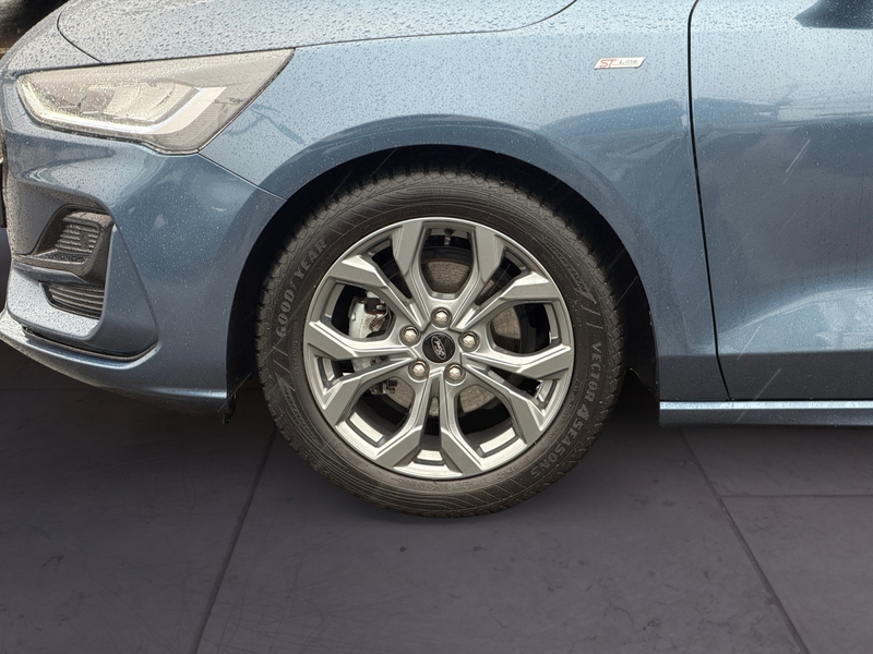 Ford Focus 1,0 Eco Boost Automatik ST-Line X Navi — photo 8
