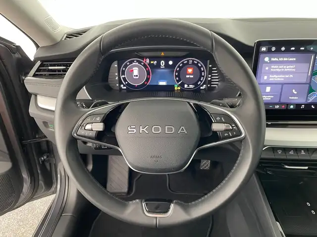 Skoda Octavia view 13