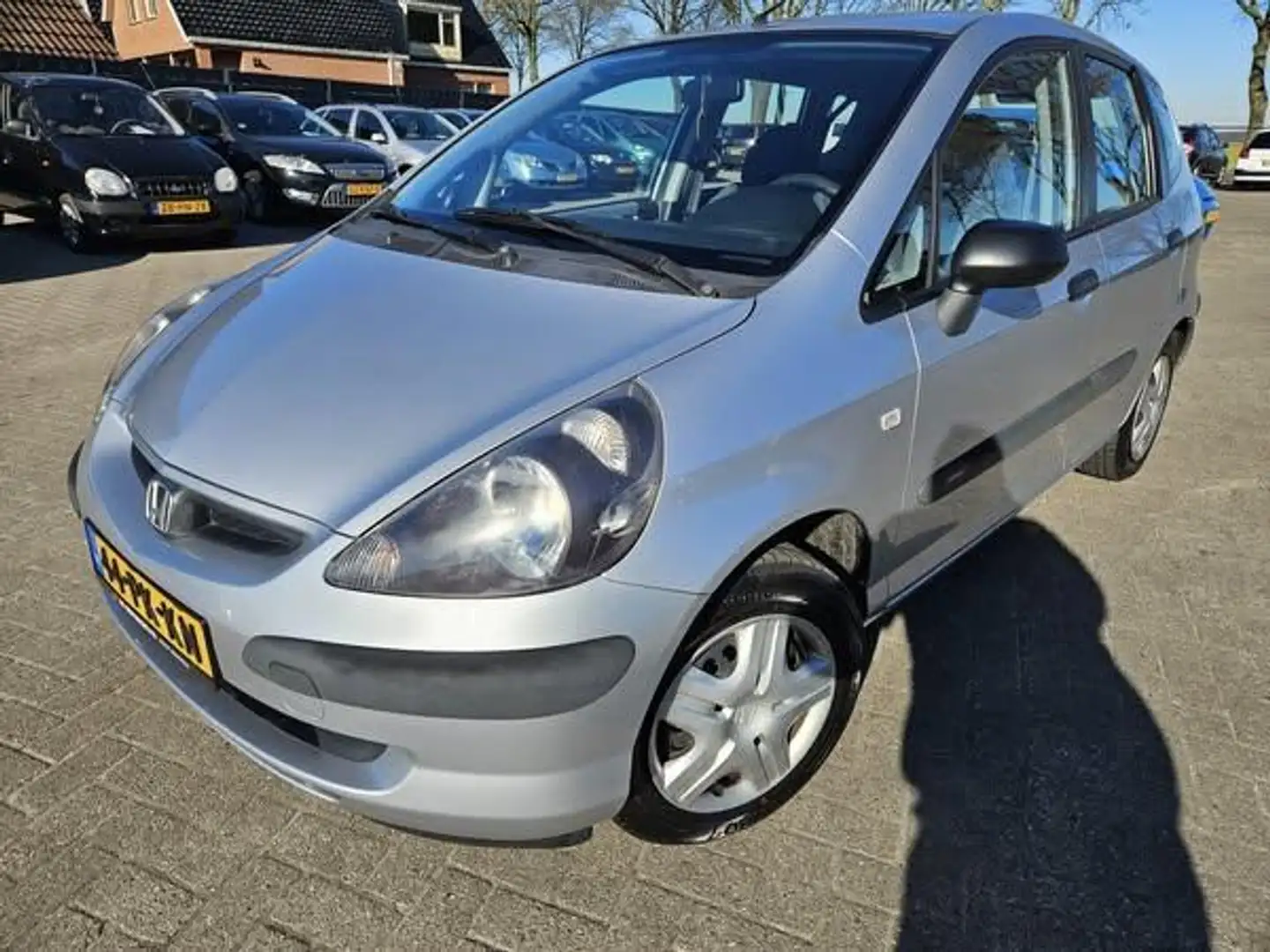 Honda Jazz 1.2 S 5Drs. 2004. Airco/Trekhaak/Elektrische ramen Grijs - 1