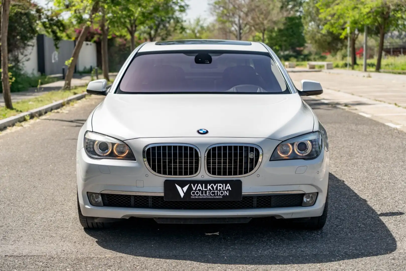BMW Active Hybrid 7 ActiveHybrid L Білий - 2
