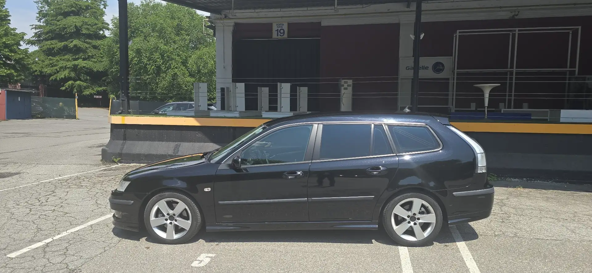 Saab 9-3 SportHatch 2.8 V6 turbo Aero Nero - 1